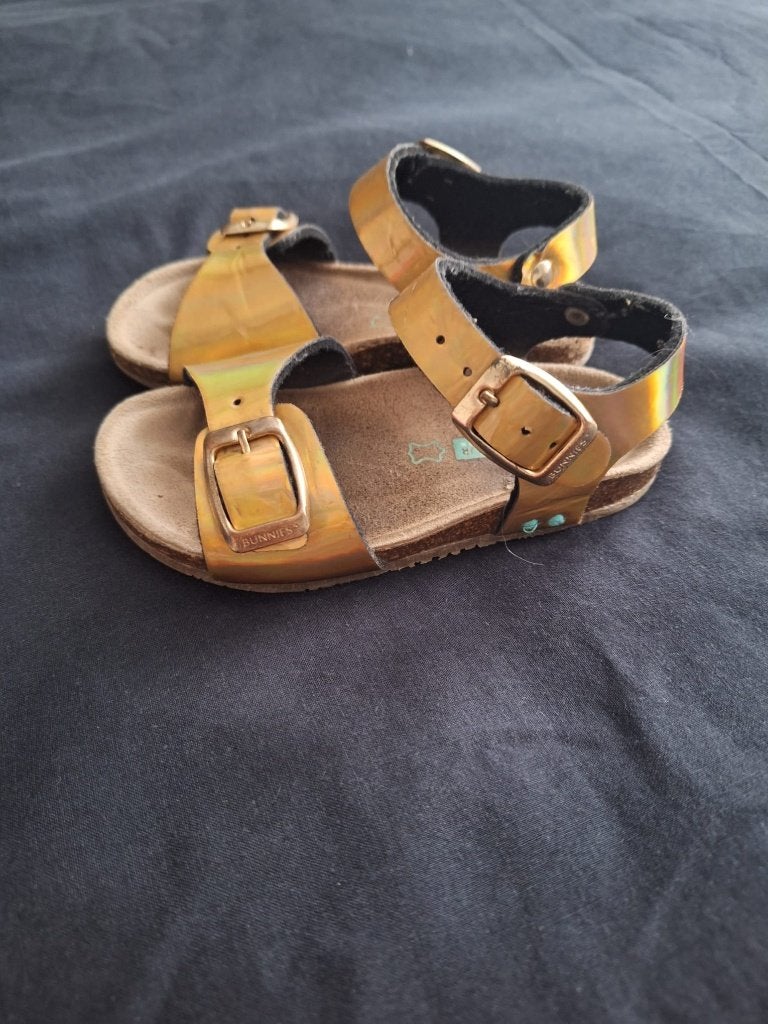 Bunnies sandalen - maat 23, Kinderen en Baby's, Kinderkleding | Schoenen en Sokken, Ophalen, Meisje, Overige typen, Zo goed als nieuw