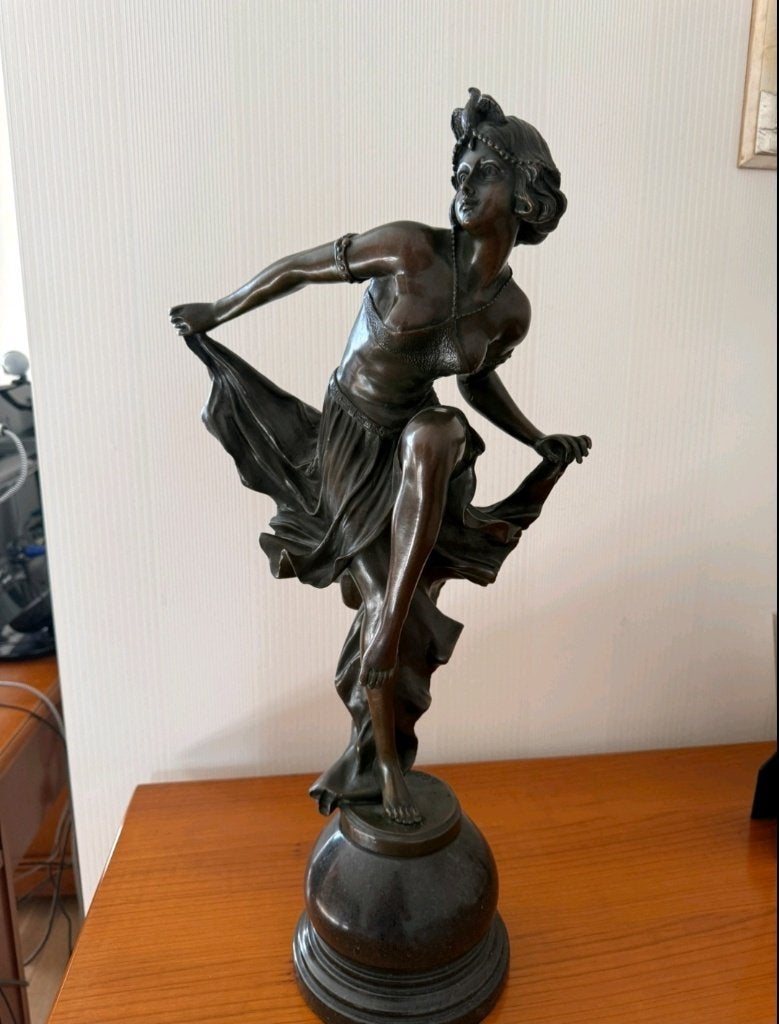 Bronzen beeld van dansende vrouw, Ophalen of Verzenden, Brons