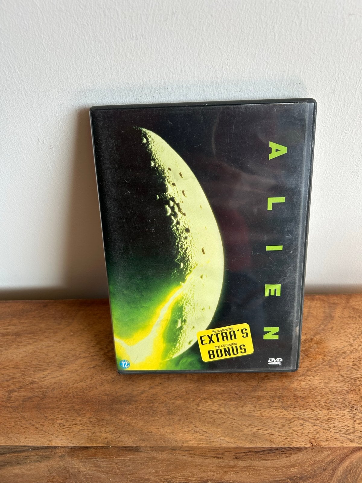 Alien - De Eerste Hoofdstuk van de Fantastische Alien Scienc, Nederlands, Ophalen of Verzenden, Zo goed als nieuw, Science Fiction