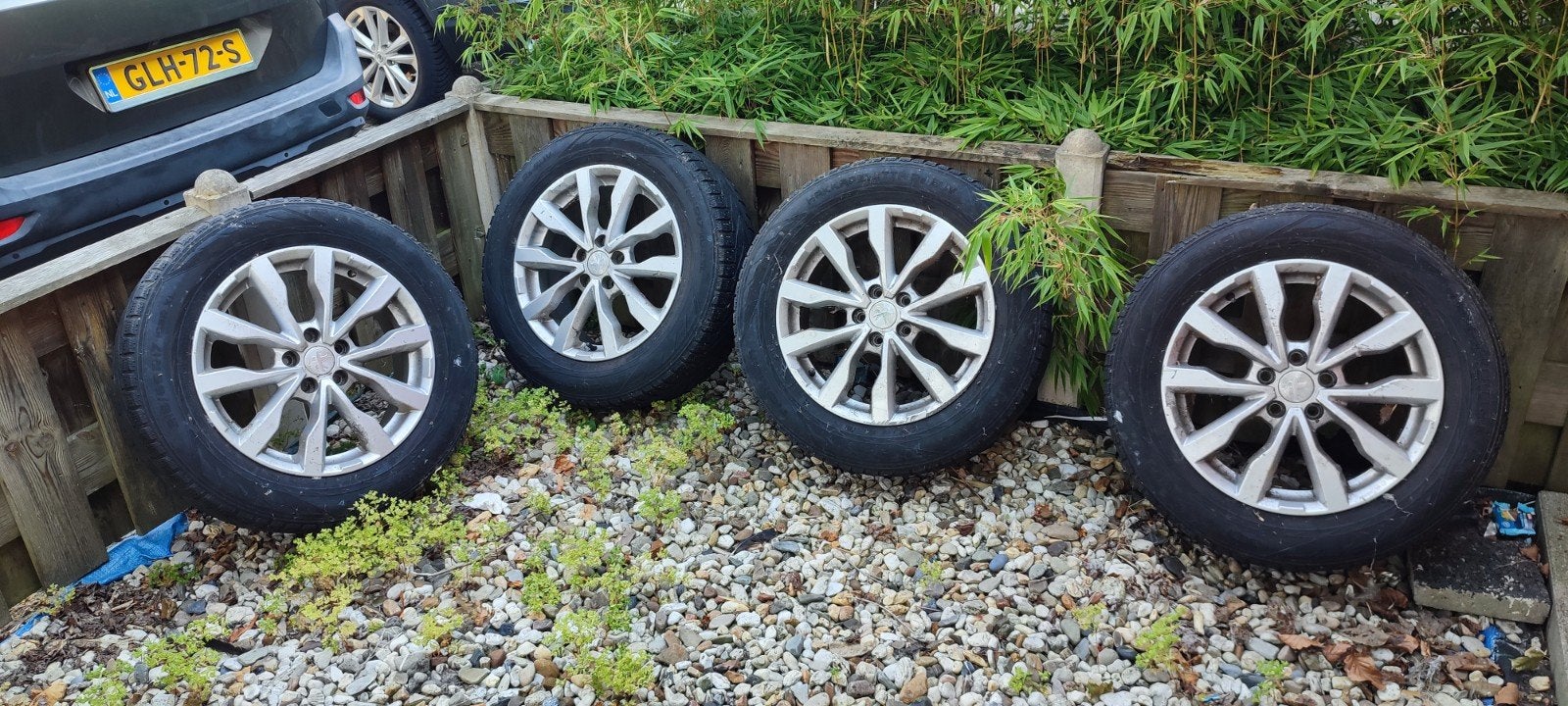 Winterbanden met velgen 215/65R17 106R XL, Auto-onderdelen, Ophalen, Gebruikt