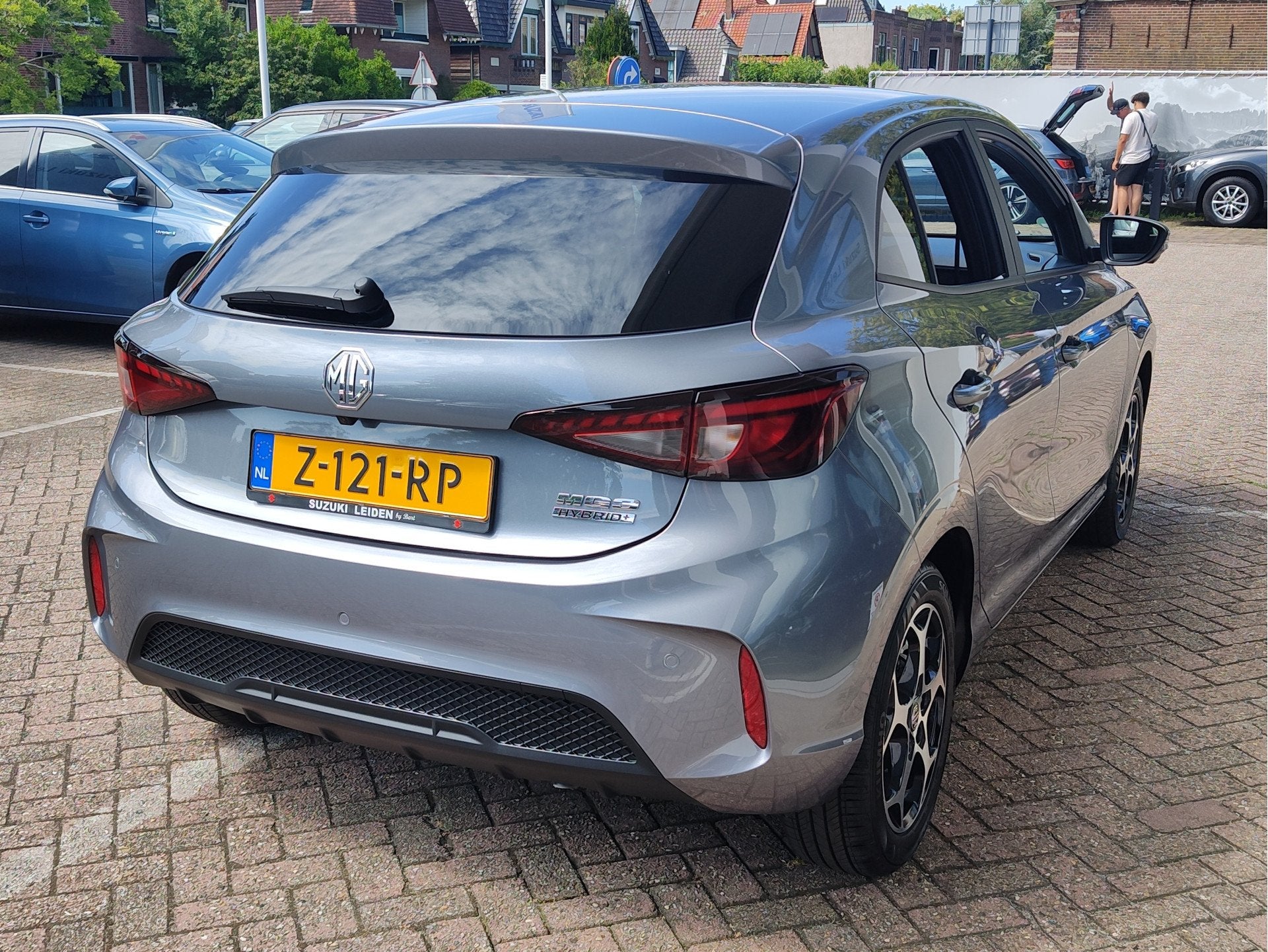 MG MG3 Hybrid+ 1.5 LUXURY Dodehoeksensoren | Leder | Camera, 12 maanden, 4 cilinders, 1283 kg, 23 km/l