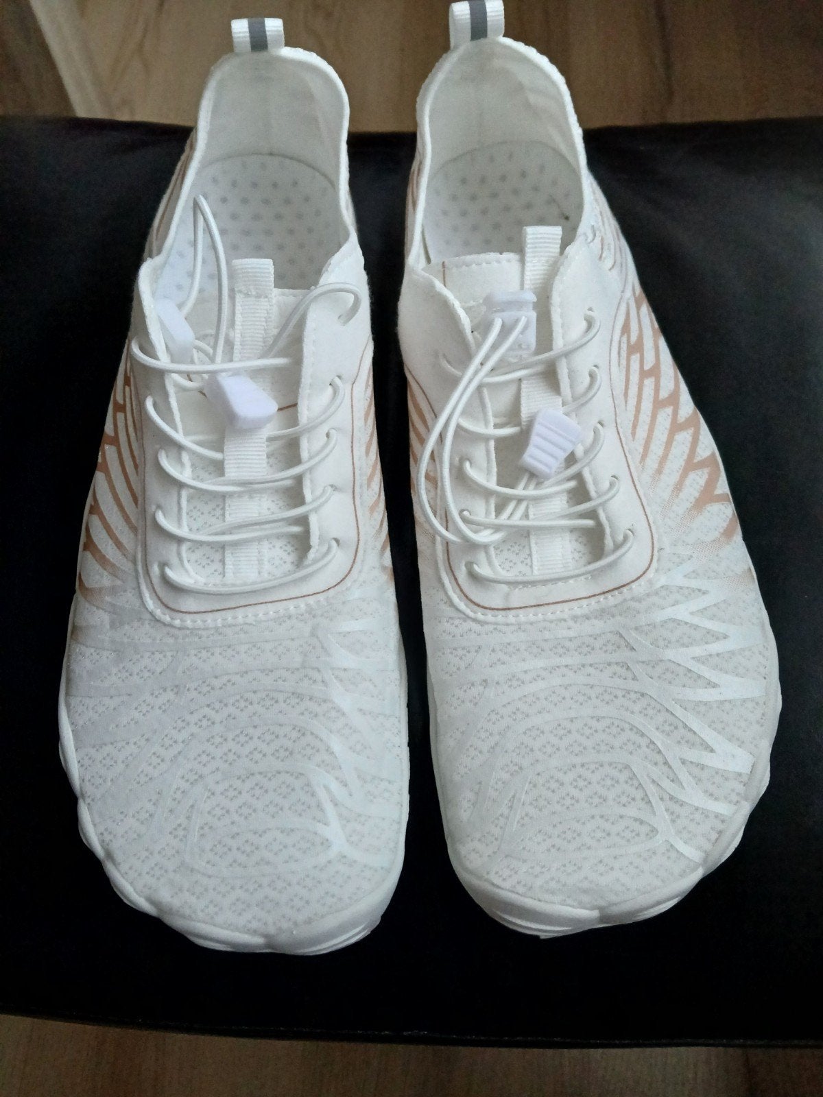Witte blote voeten schoenen mt 43 barefoot hiking trail zgan, Kleding | Dames, Schoenen, Ophalen of Verzenden, Zo goed als nieuw