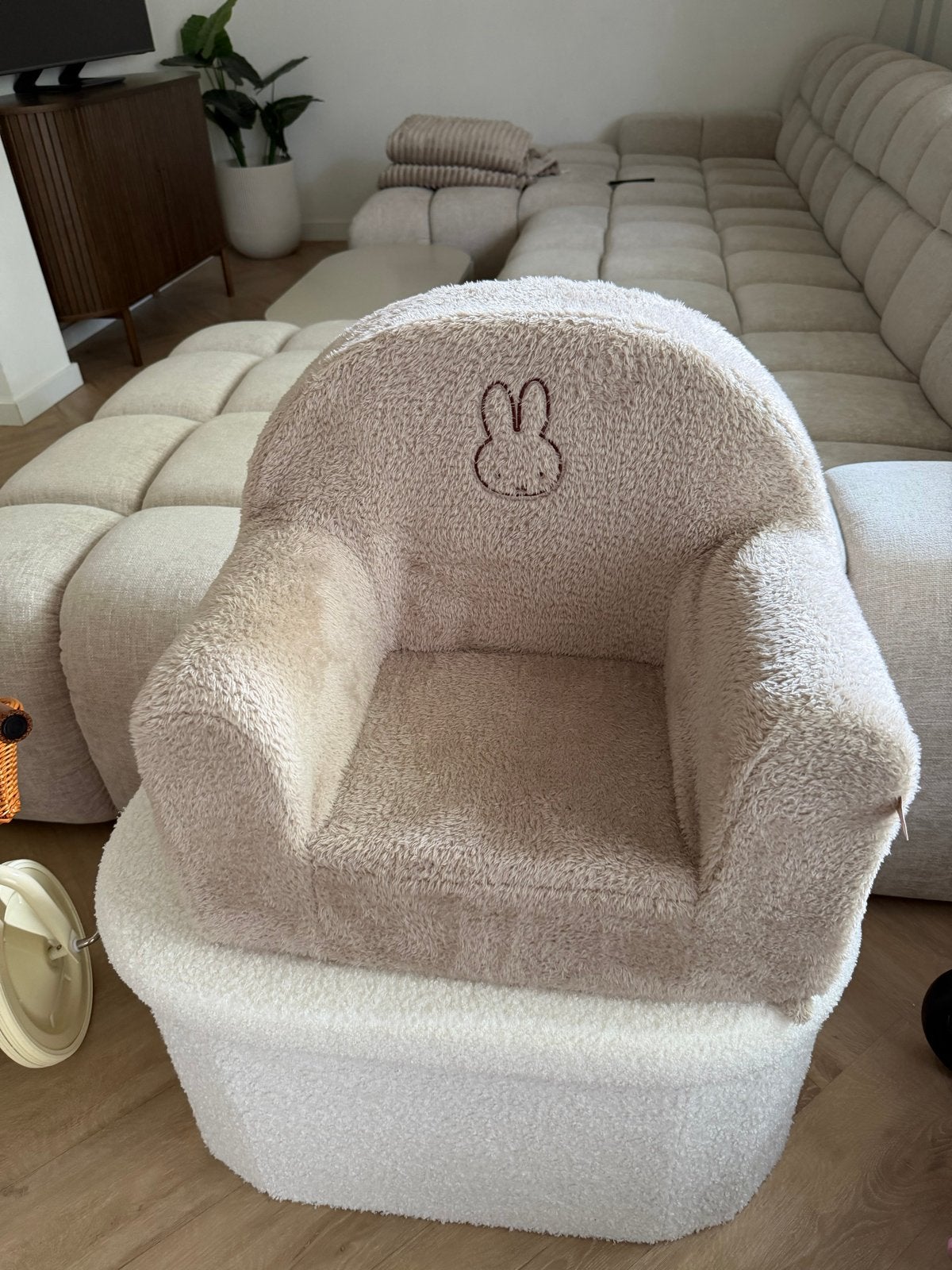 Nijntje Stoel - Beige Kinderfauteuil, Ophalen, Zo goed als nieuw, Stoel