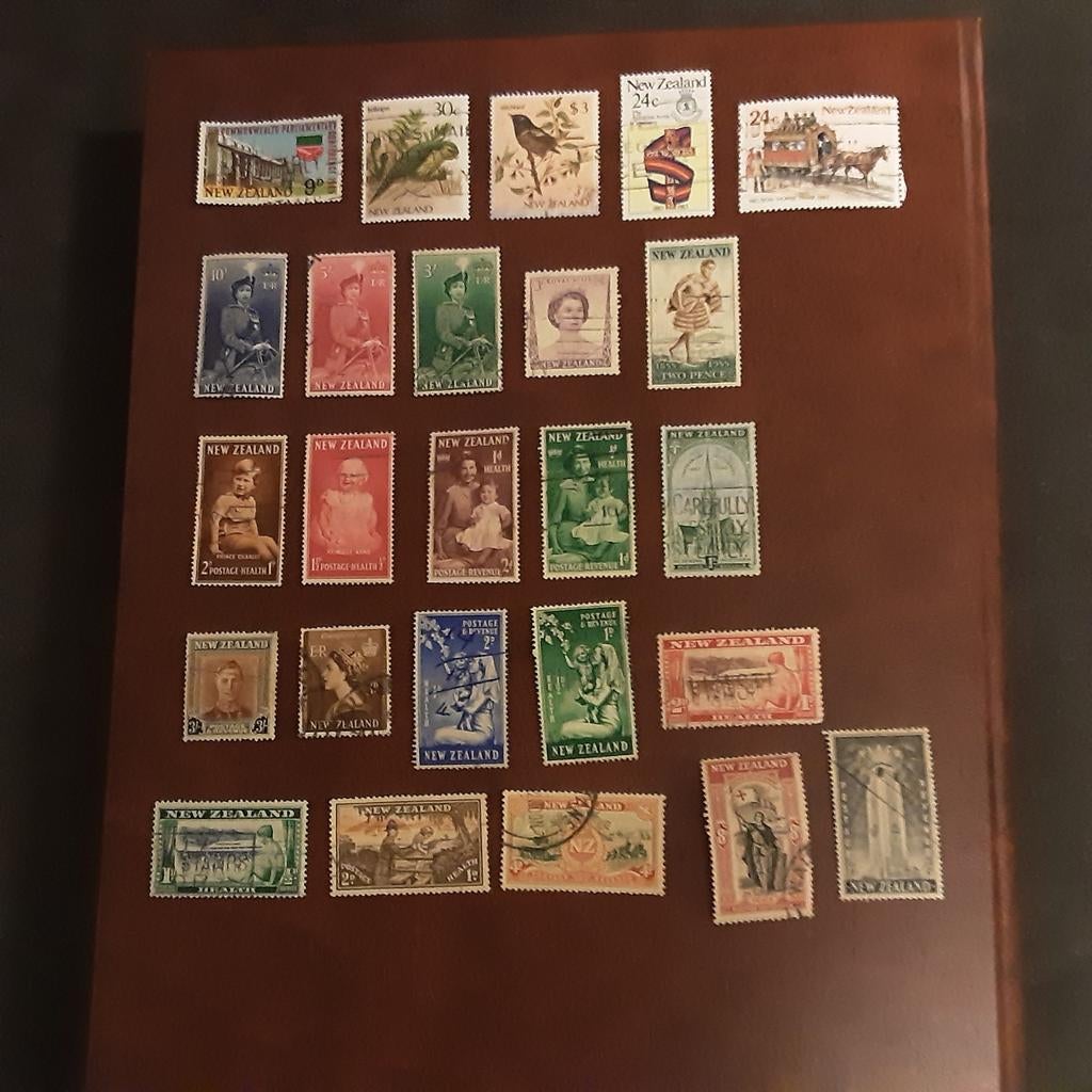 50 zegels van  New Zealand  gestempeld, Ophalen of Verzenden, Buitenland