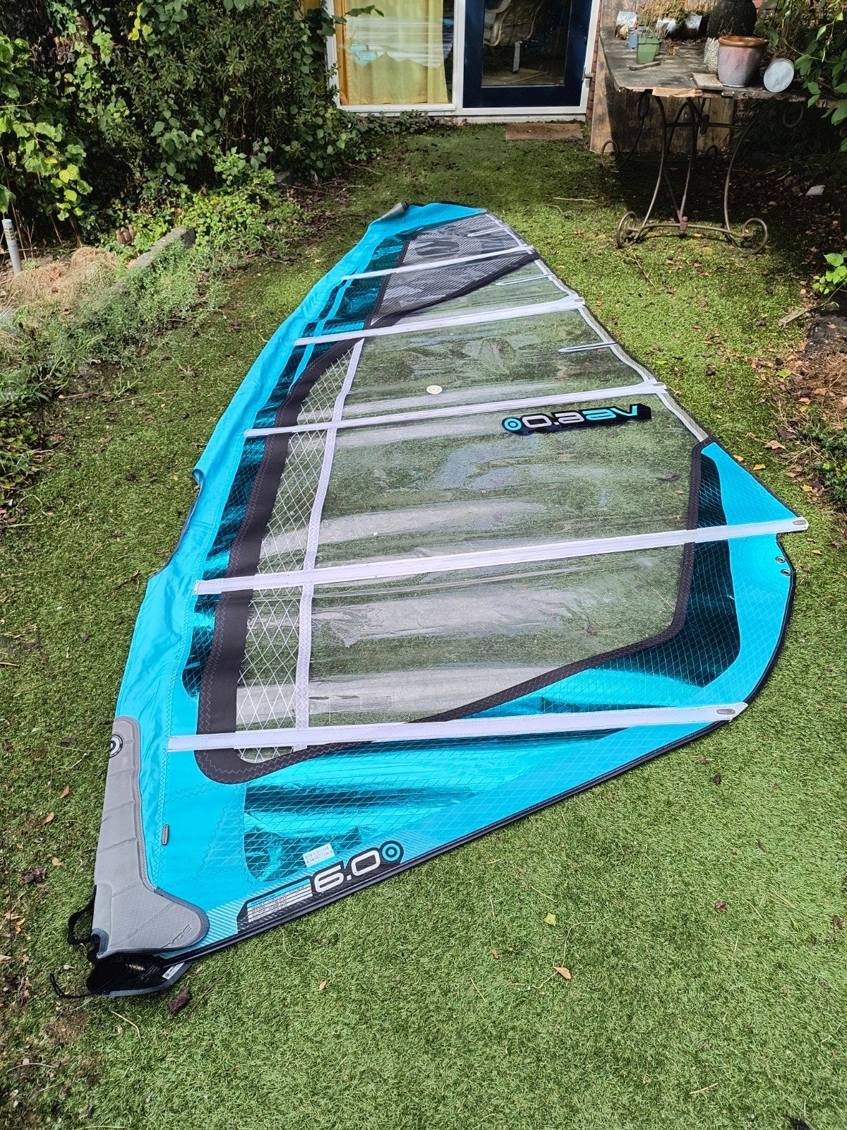 Neilpryde V6 windsurfzeil, Watersport en Boten, Windsurfen, Ophalen, Gebruikt, 5 tot 6.5 m², Neilpryde