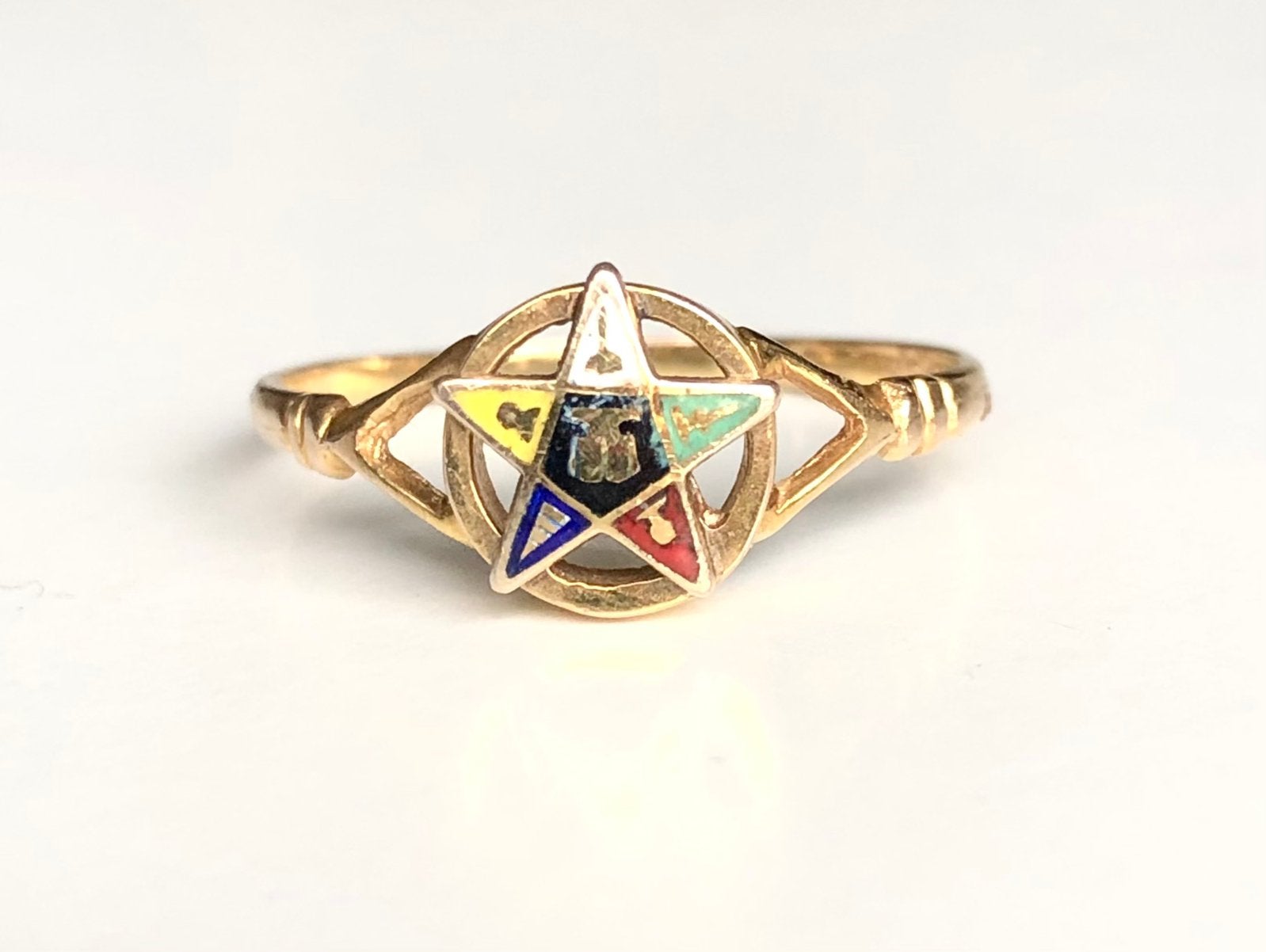 Vintage 9k gouden masonic ring maat 18 1/4, Sieraden, Tassen en Uiterlijk, Ringen, 18 tot 19, Gebruikt, Ophalen of Verzenden, Dame