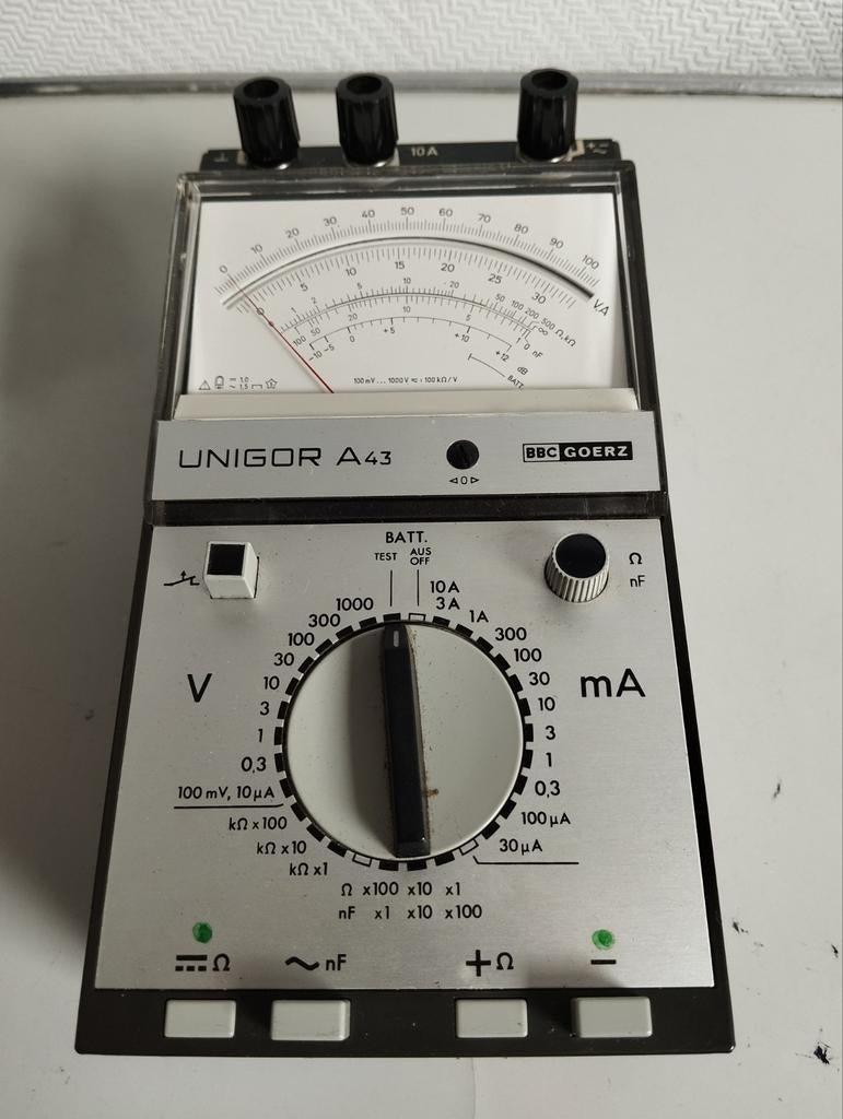 Multimeter Unigor A43 in zeer goede staat met handleiding, Ophalen of Verzenden, Zo goed als nieuw, Multimeter