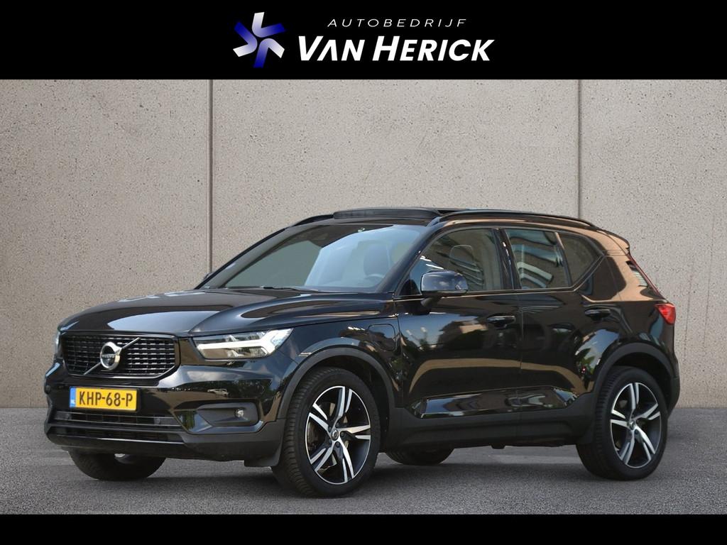 Volvo XC40 1.5 T5 Recharge R-Design | Panoramadak | Harman K, Zwart, Zwart, Bedrijf, Hybride Elektrisch/Benzine