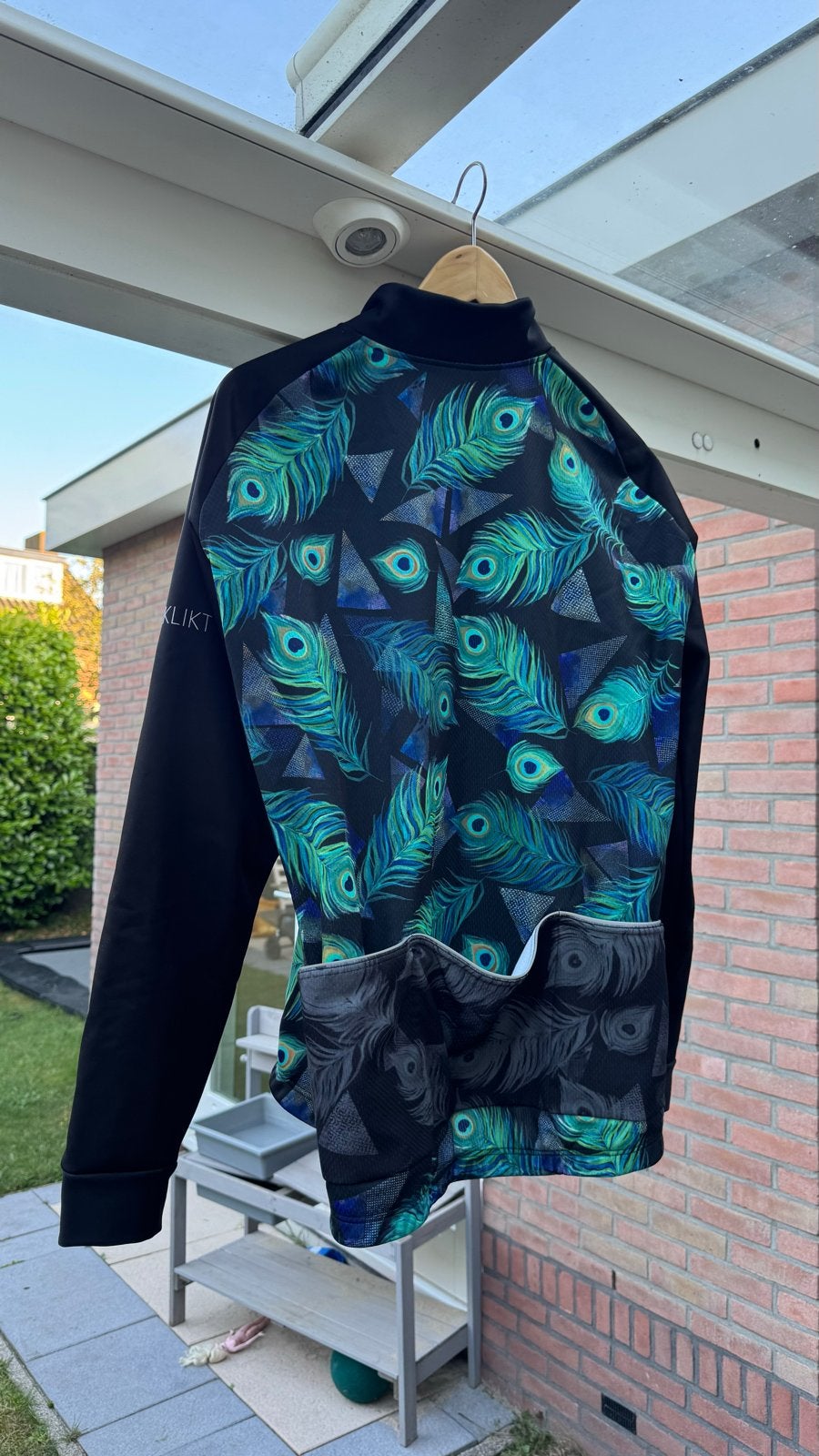 Ingeklikt fietsjack met pauwenverenprint, maat 4XL, Ophalen, Overige maten, Zo goed als nieuw, Dames