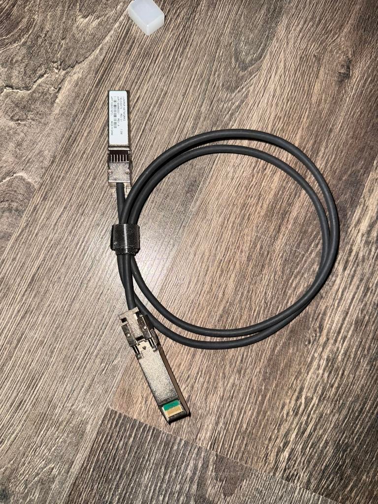 Juniper 740-030076 10Gb DAC SFP+ netwerkkabel, Ophalen of Verzenden, Gebruikt