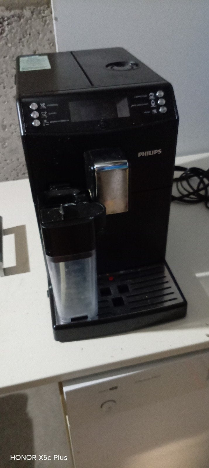 Philips volautomatische espressomachine, Afneembaar waterreservoir, Gebruikt, Espresso apparaat, Ophalen of Verzenden