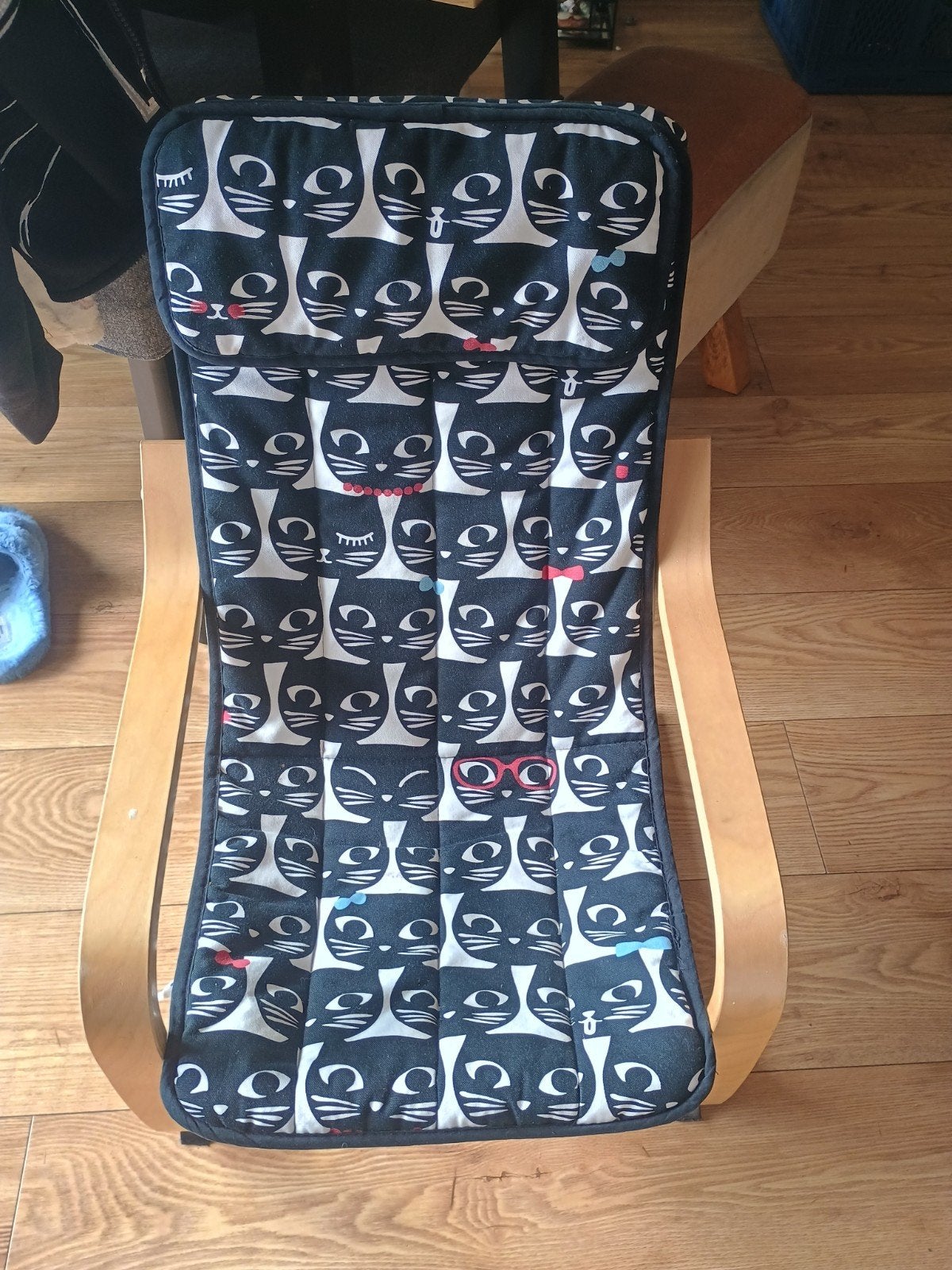 IKEA Poäng kinderstoel met kattenprint hoes, Kinderen en Baby's, Ophalen, Gebruikt, Overige typen