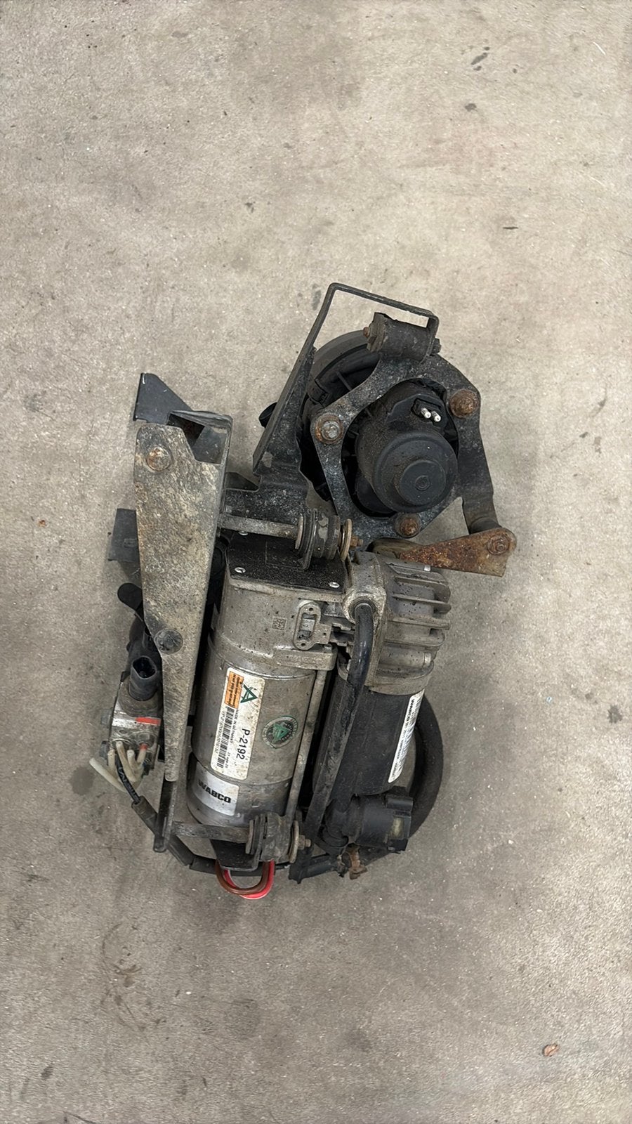 Airmatic compressor e55 amg 2004 w211, Ophalen of Verzenden