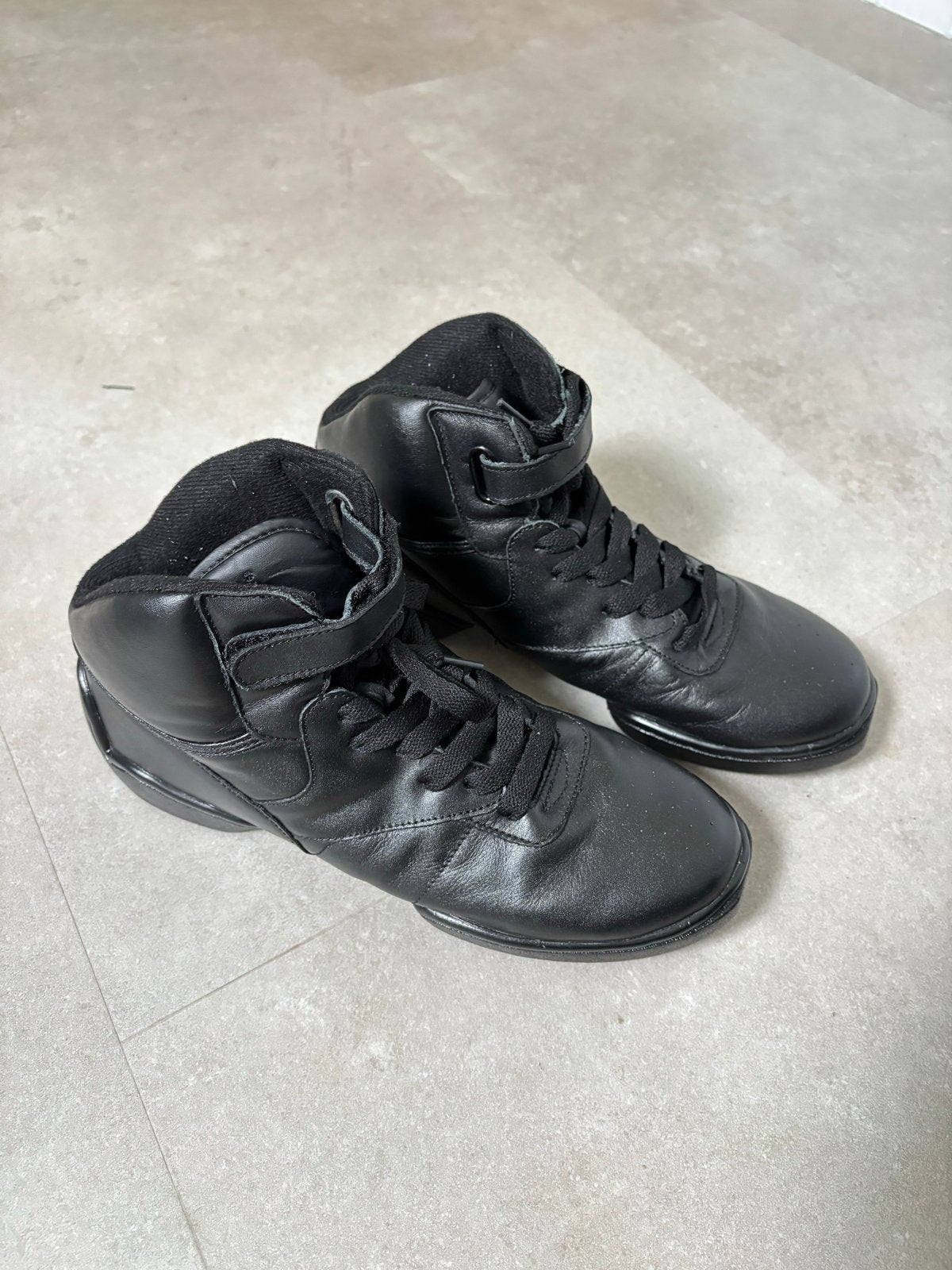 Papillion Dansschoenen Zwart - Maat 41,5 (valt klein), Ophalen of Verzenden, Zo goed als nieuw, Schoenen