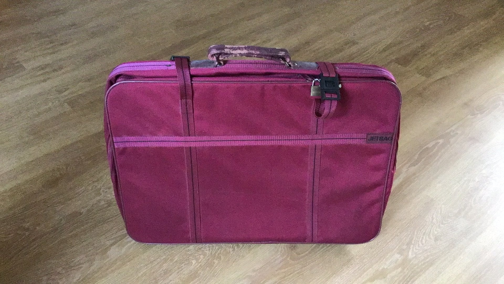 Zachte reiskoffer, Overige materialen, 45 tot 55 cm, Ophalen of Verzenden, Zo goed als nieuw