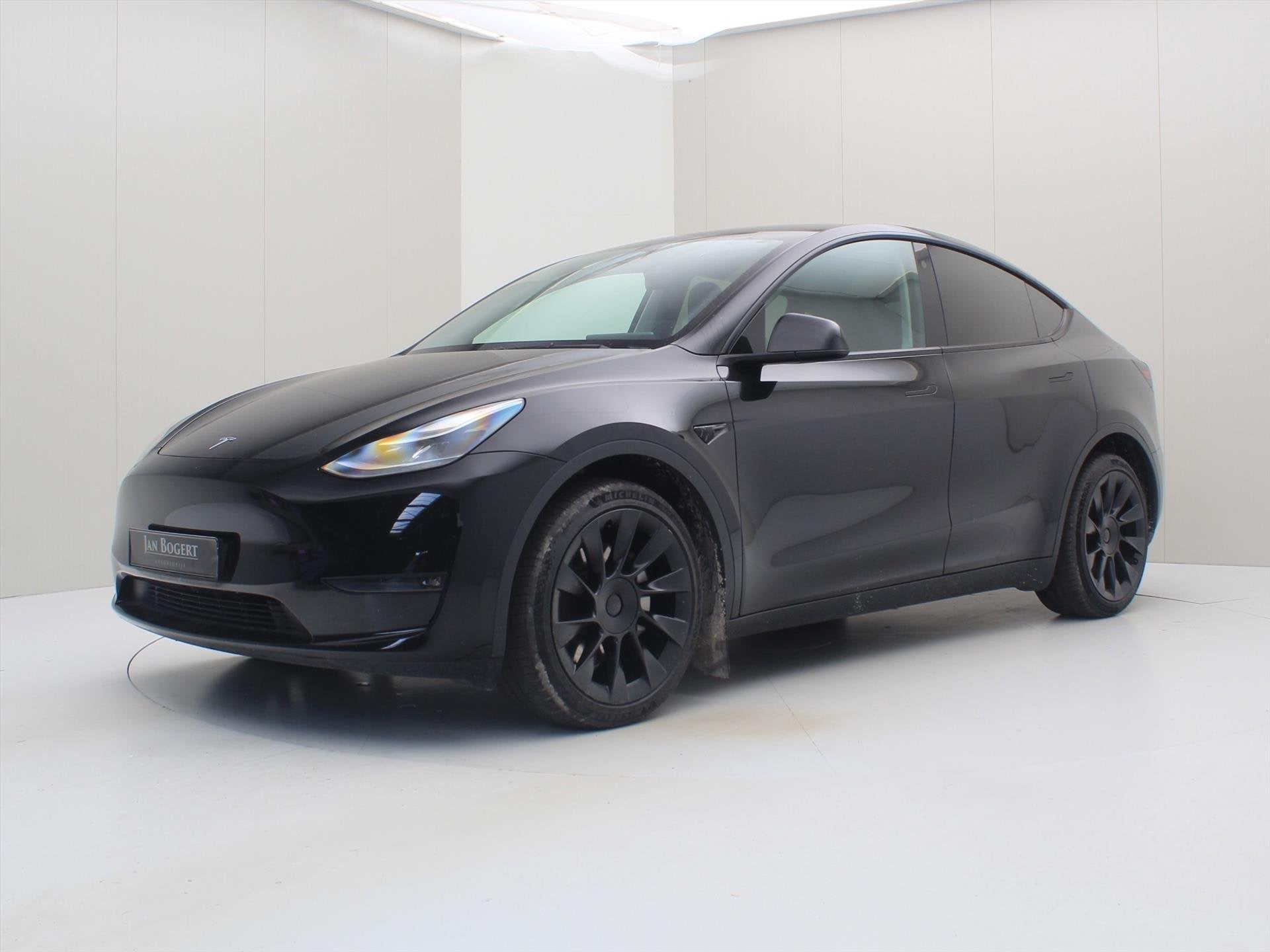Tesla Model Y Long Range AWD 75kWh 351pk 93% SoH [ AMD RYZEN, Auto's, Automaat, Gebruikt, Zwart, Zwart