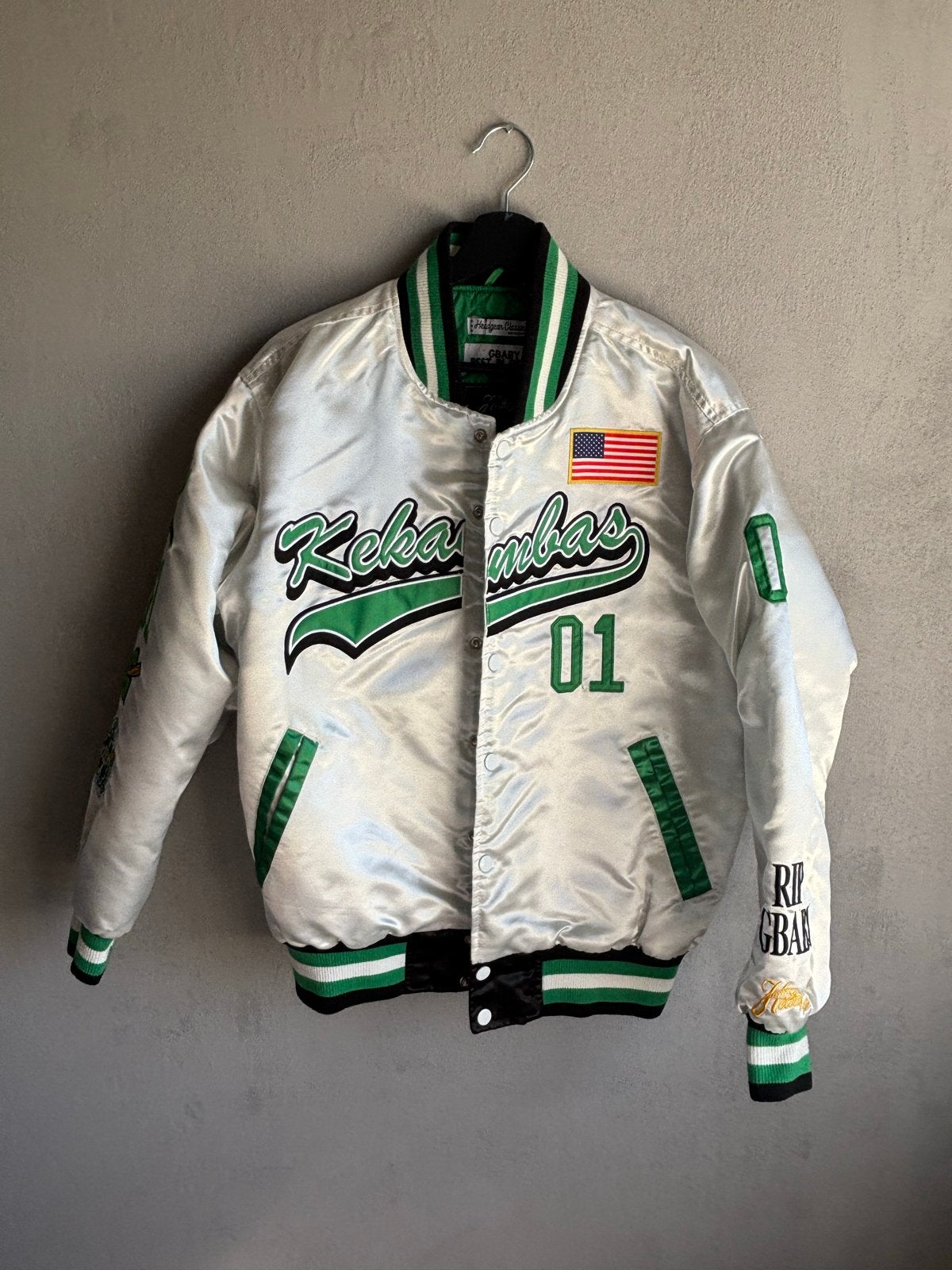 Witte baseball jacket - Maat M, Kleding | Heren, Ophalen of Verzenden, Gedragen, Maat 48/50 (M), Wit