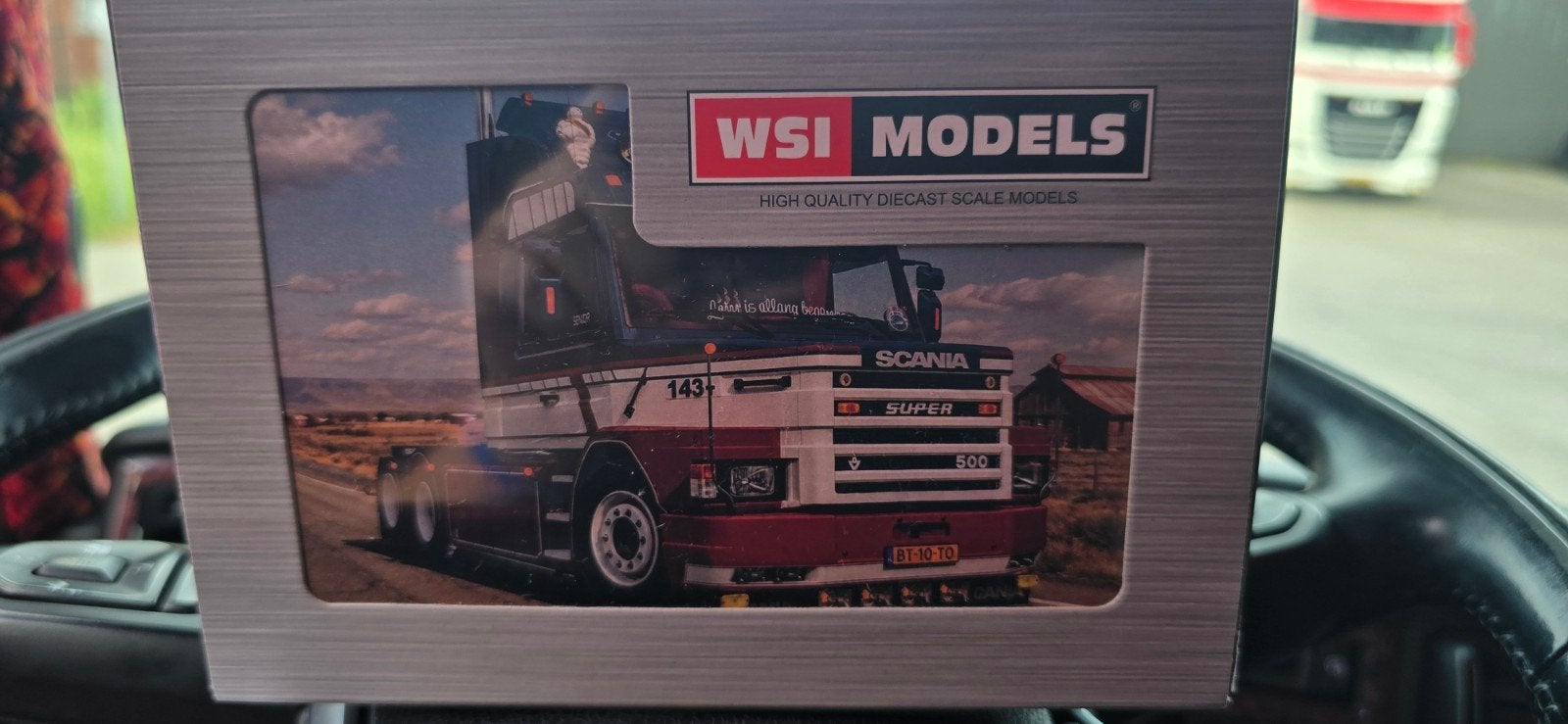 WSI scania 143 torpedo BACK TO THE OLDSKOOL, Ophalen of Verzenden, Nieuw, Bus of Vrachtwagen, Wsi