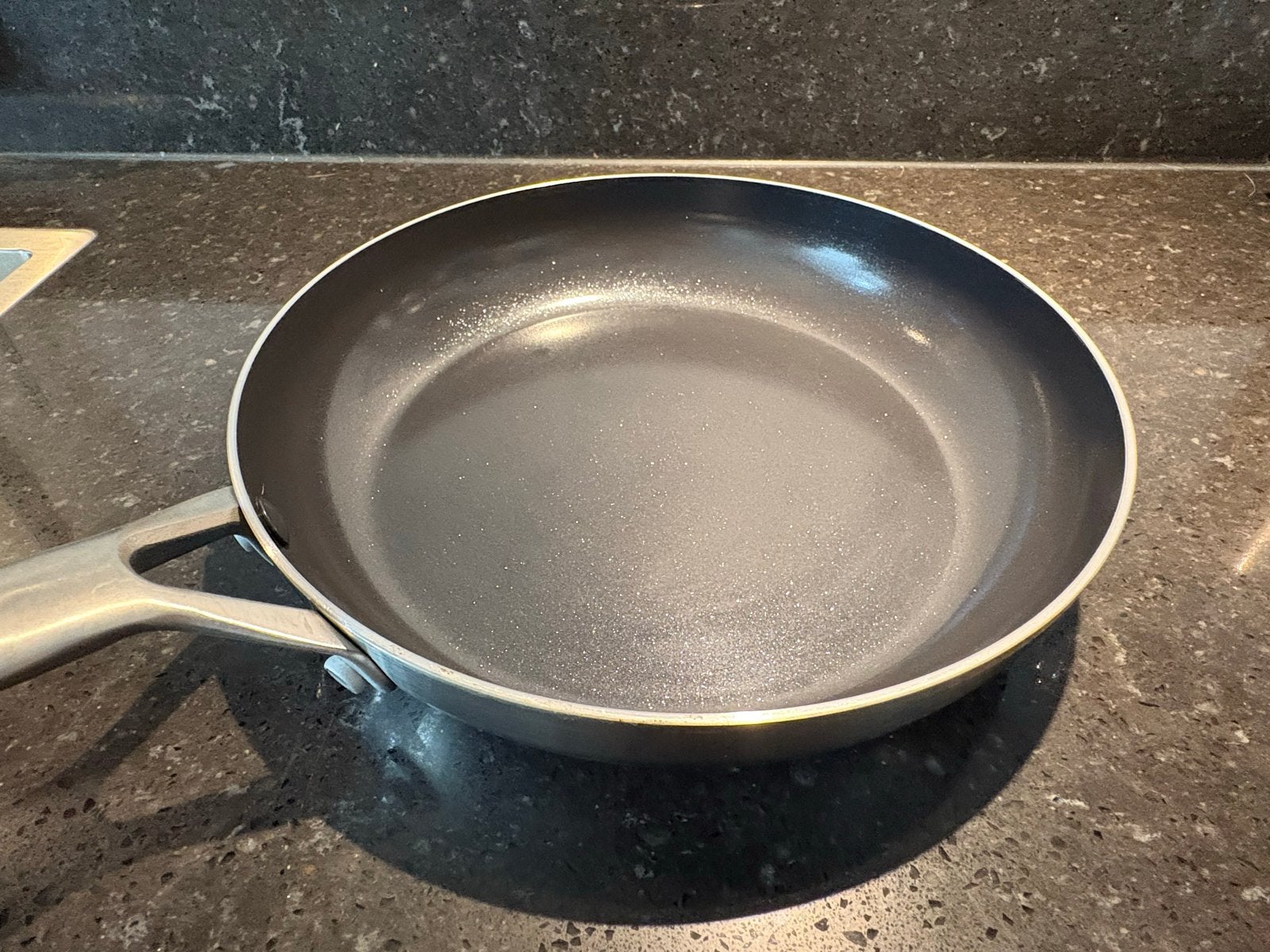 Royal van Kempen & Begeer Koekenpan 24 cm, Koekenpan, Gebruikt, Antiaanbaklaag, Ophalen of Verzenden