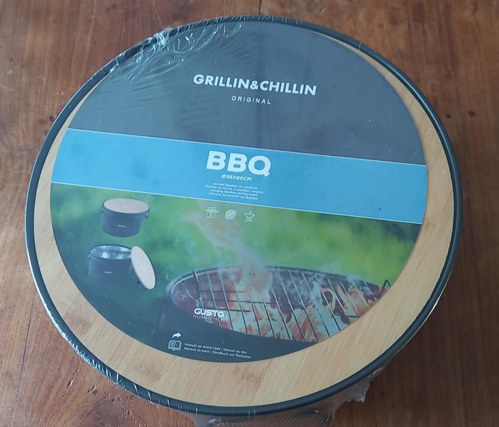 Hout BBQ Grilling & Chilling, Ophalen, Gebruikt