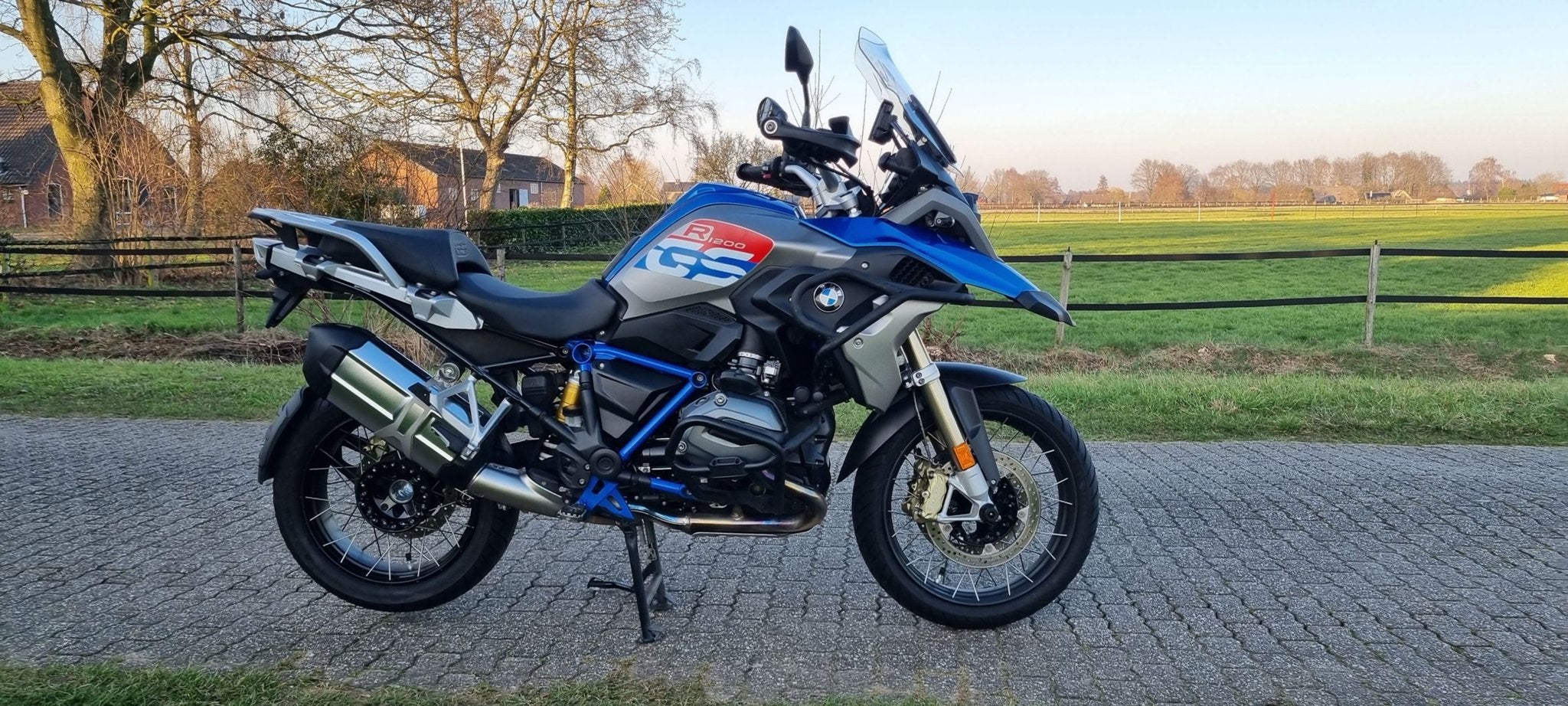 BMW R1200GS RALLY 2018 ABS ACS ESA CRUISE SPAAKWIELEN RDC, Motoren, 2 cilinders, BMWI, Motorrijbewijs A, Onbekend
