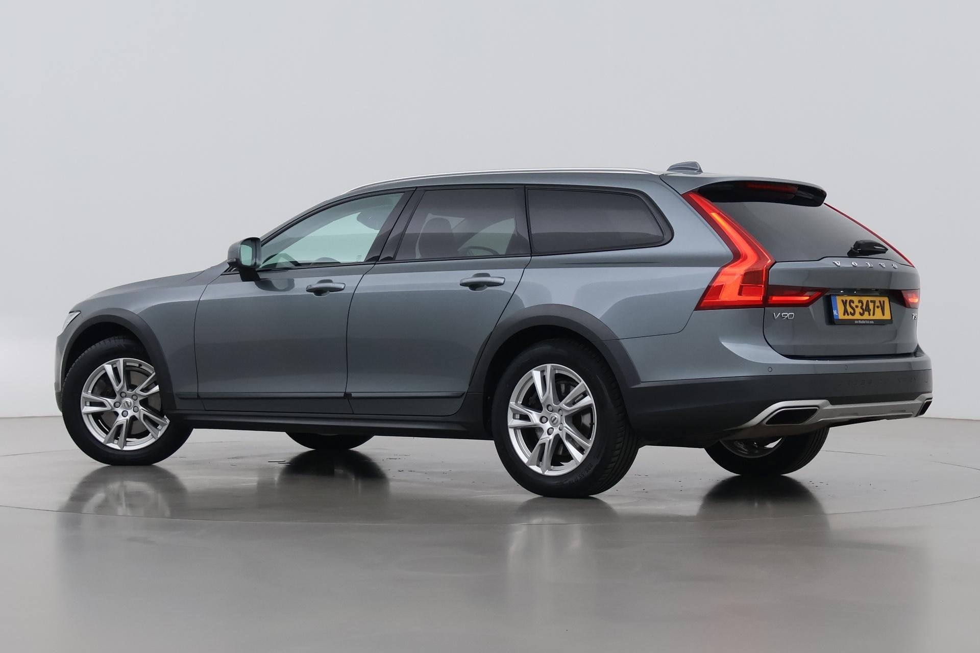 Volvo V90 Cross Country T5 Pro | ACC | 360° Camera | Trekha, Auto's, Volvo, Automaat, Euro 6, 4 cilinders, 1969 cc