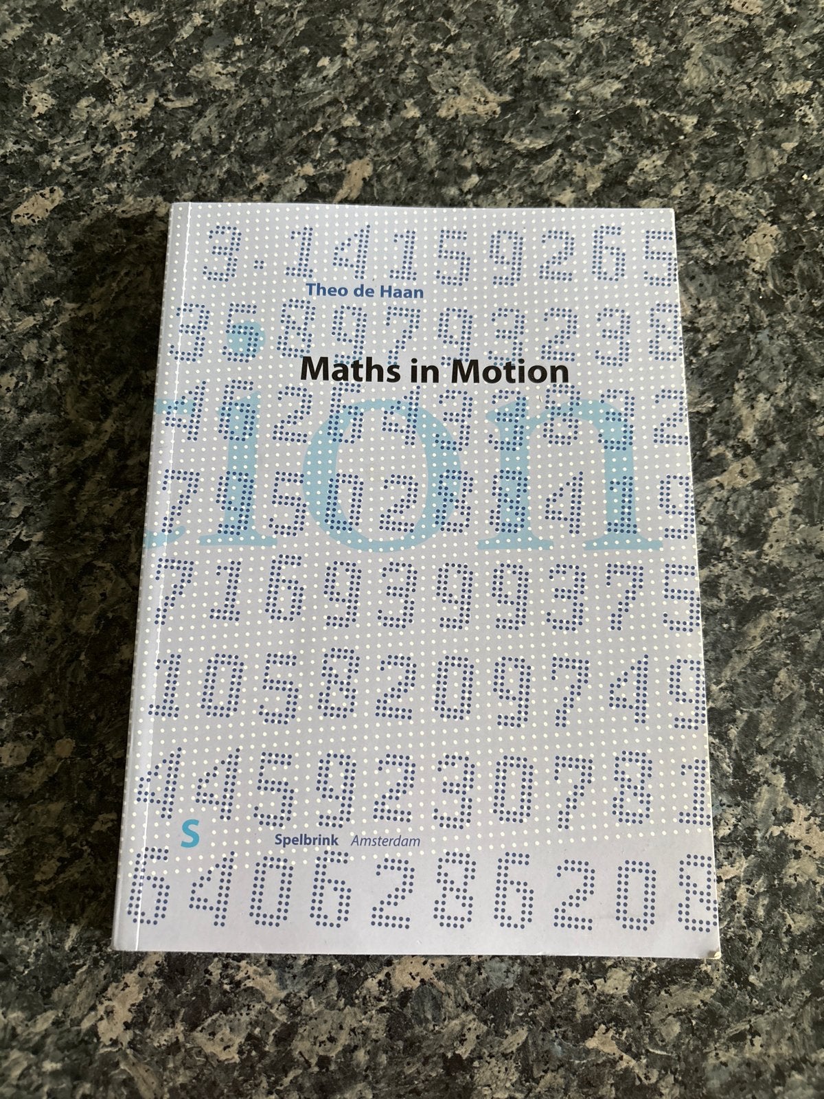 Maths in Motion - Theo de Haan (Wiskunde voor Bewegingsweten, Ophalen of Verzenden, Beta, Zo goed als nieuw, WO