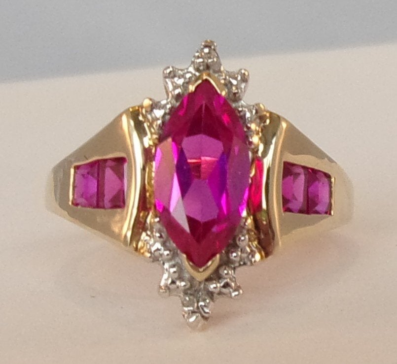Gouden damesring met roze Saffier en Diamant, Sieraden, Tassen en Uiterlijk, Ringen, Verzenden, Roze, Met edelsteen, Dame