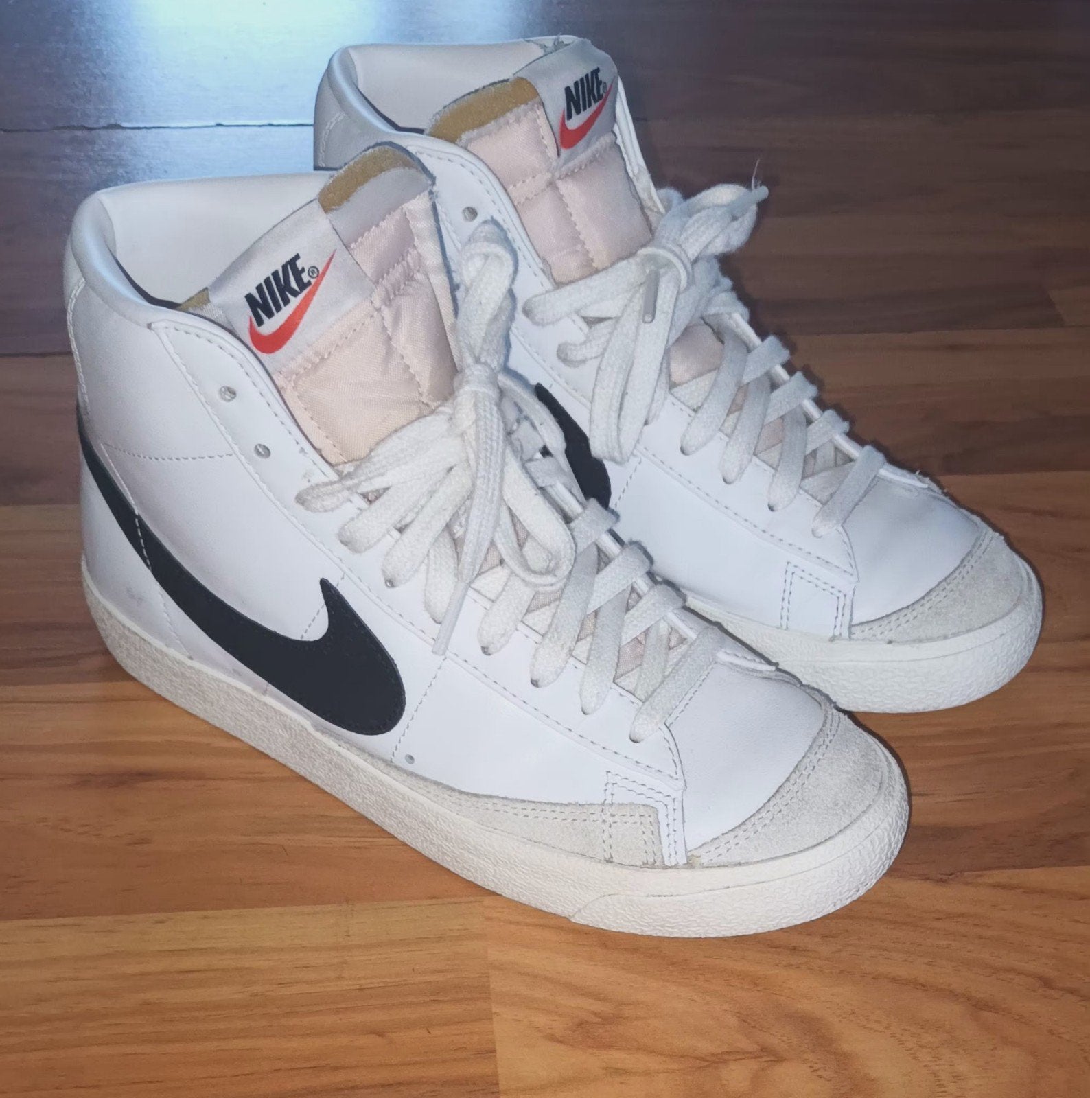 Nike sneakers blazer mid "77 mt 40, Ophalen of Verzenden, Zo goed als nieuw, Schoenen