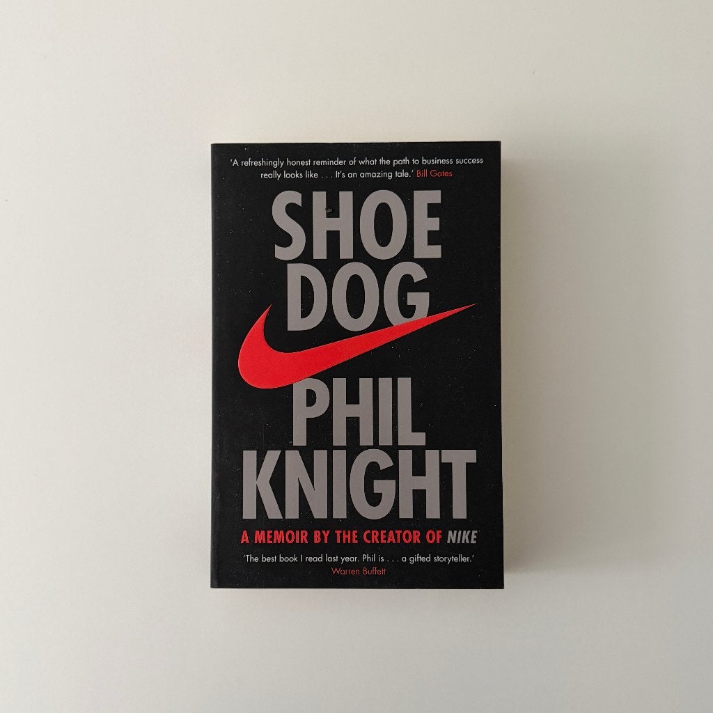 Shoe Dog - Phil Knight (English, like new), Boeken, Verzenden, Zo goed als nieuw, Sport, Phil Knight