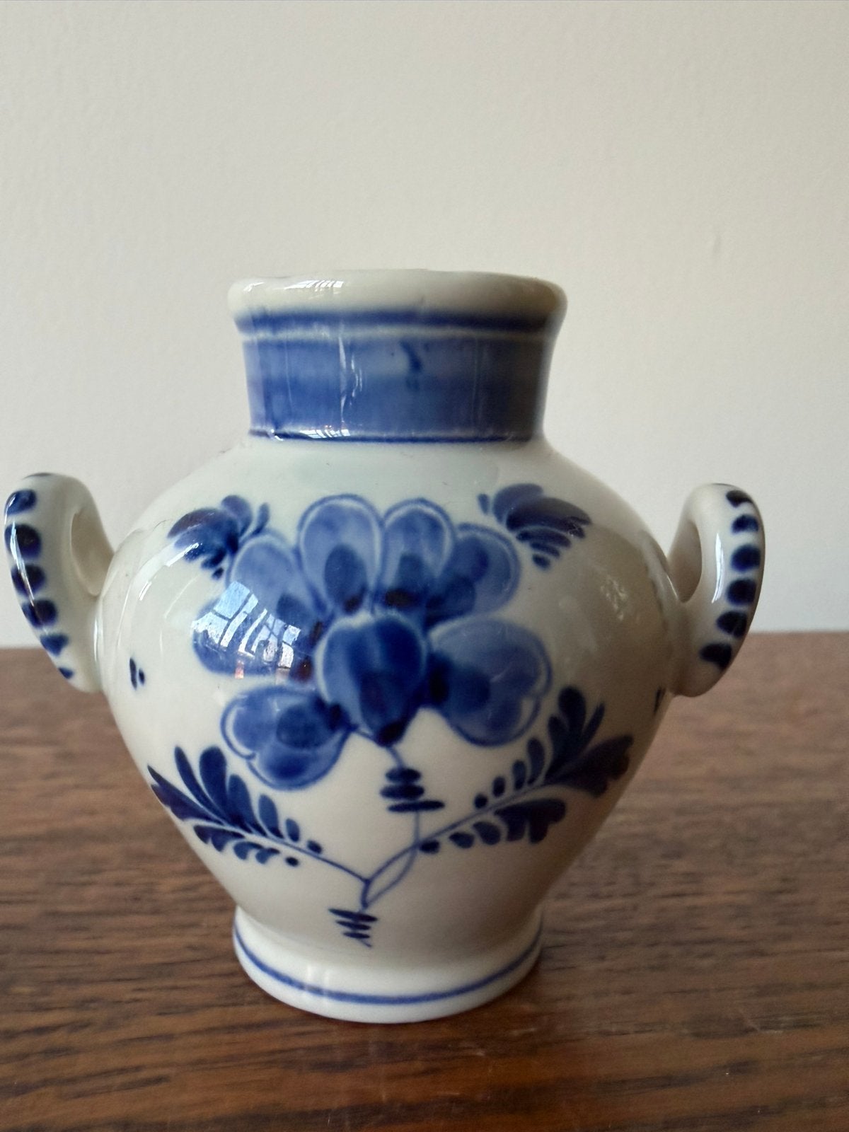 Kleine Delfts Blauwe Vaas met Handvatten - Koninklijk Delft, Ophalen of Verzenden