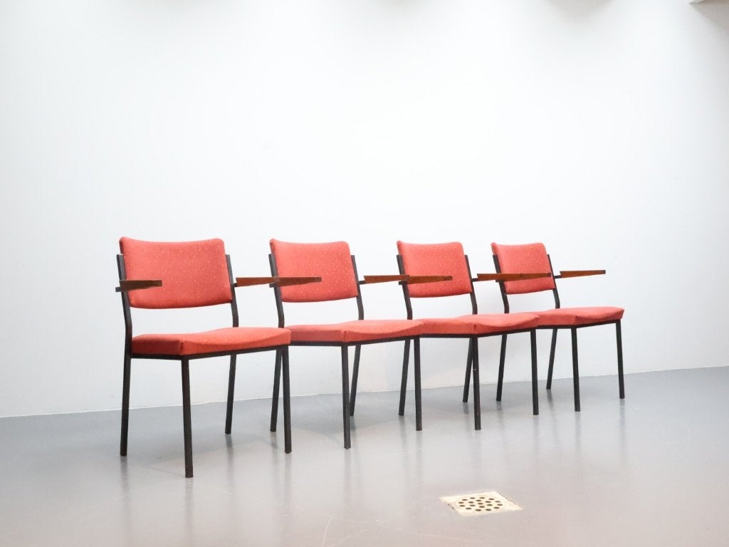 Vintage Gispen Reaal 9121 stoelen / met armleuningen, Ophalen, Vintage gispen stoelen  reaal 9121 nederlands design stoel, Gebruikt