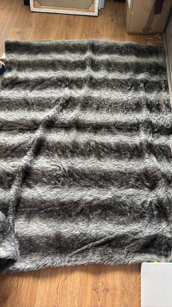 Plaid, Huis en Inrichting, Woonaccessoires | Plaids en Woondekens, Ophalen of Verzenden, Zo goed als nieuw