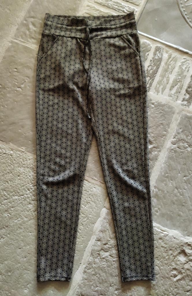 Iz Naiz Pantalon Beige Maat S, Beige, Iz Naiz, Ophalen of Verzenden, Zo goed als nieuw