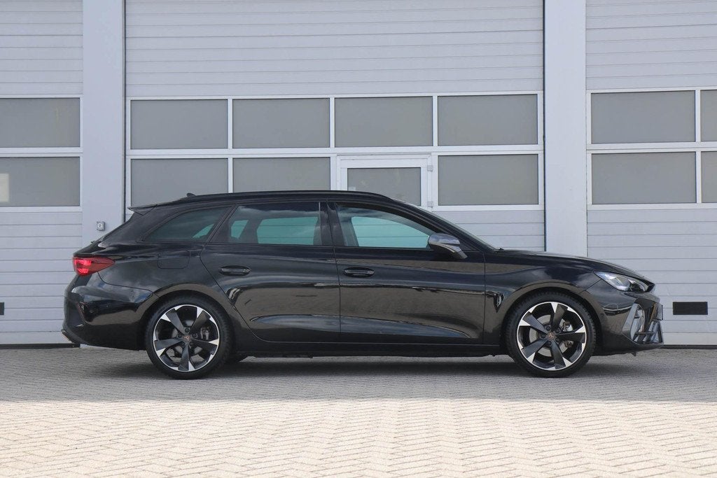 CUPRA Leon Sportstourer 1.5 TSI 204pk e-Hybrid Business | So, Auto's, Cupra, 12 maanden, 4 cilinders, Alcantara, Plug-in hybride