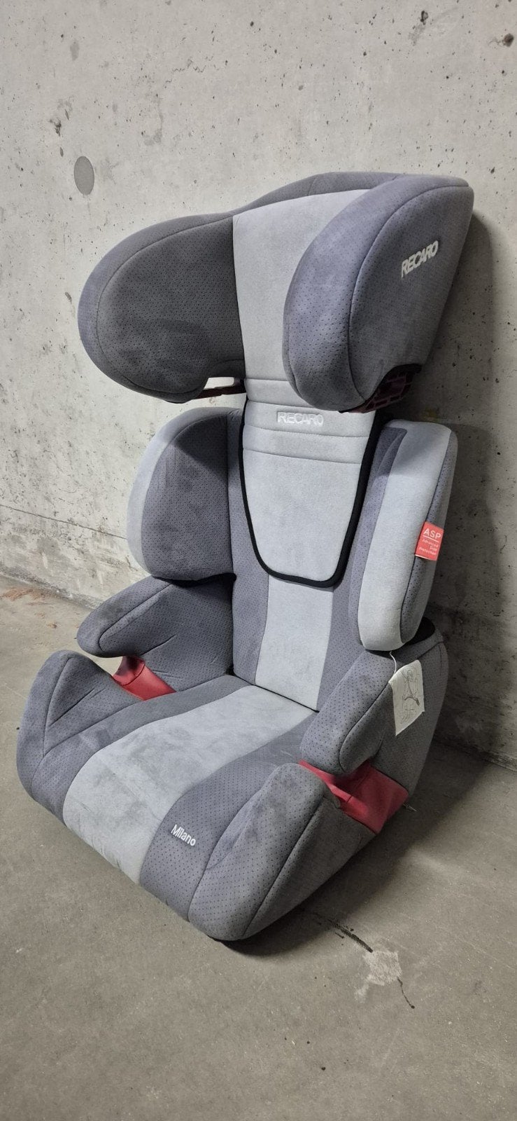 Recaro Milano Zitverhoger met Stoelbeschermer, Overige merken, 15 t/m 36 kg, Gebruikt, Autogordel