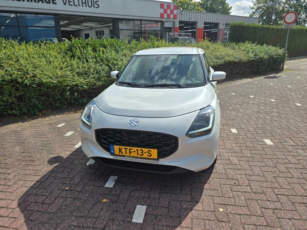 Suzuki SWIFT Swift 1.2 SmartHyb. Automaat  Camera  CarPlay, Automaat, Gebruikt, Huisgarantie, Met garantie (alle)