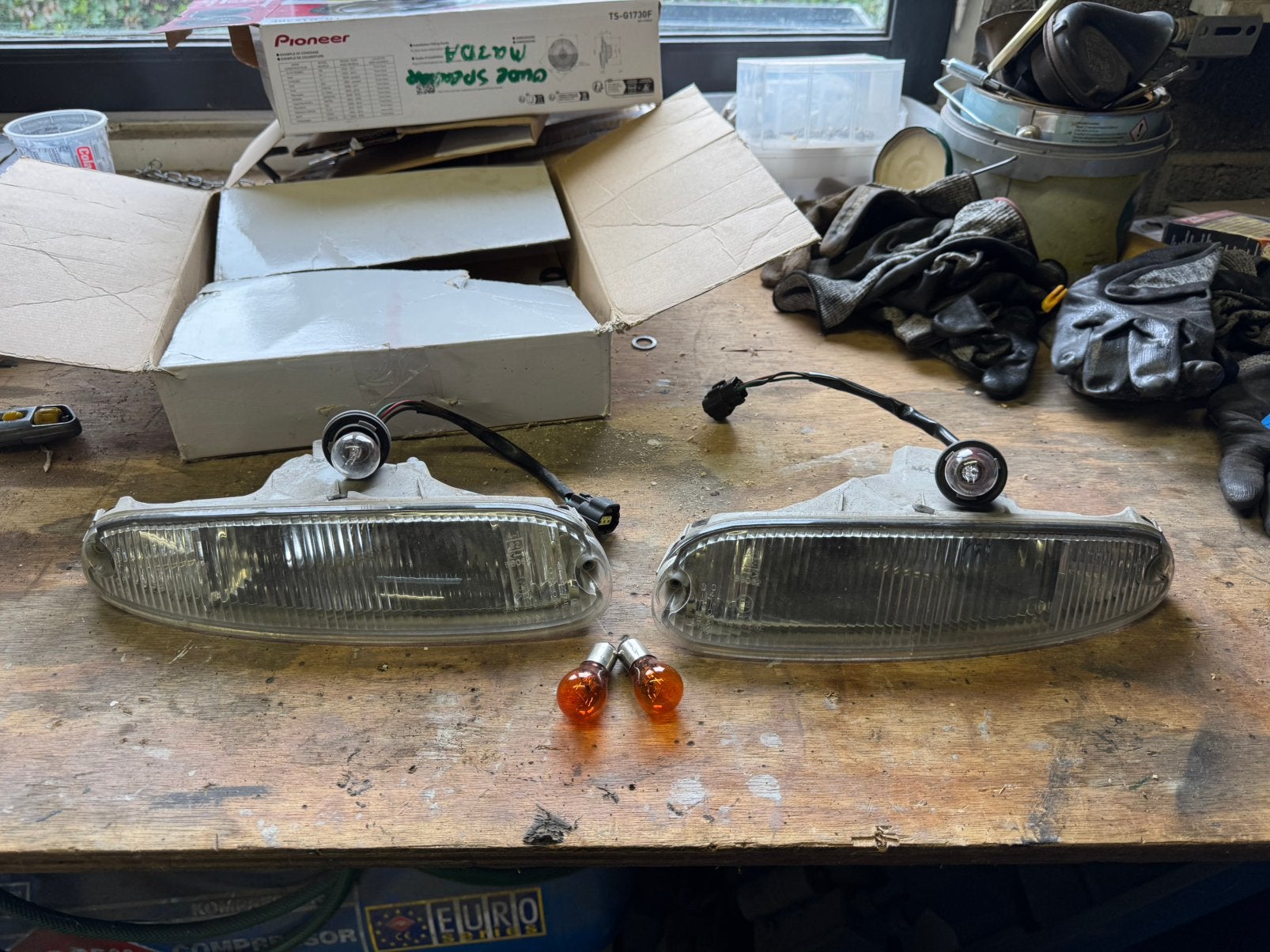 Originele richtingaanwijzers Mazda MX5 NA incl bekabeling, Ophalen of Verzenden, Nieuw, Mazda