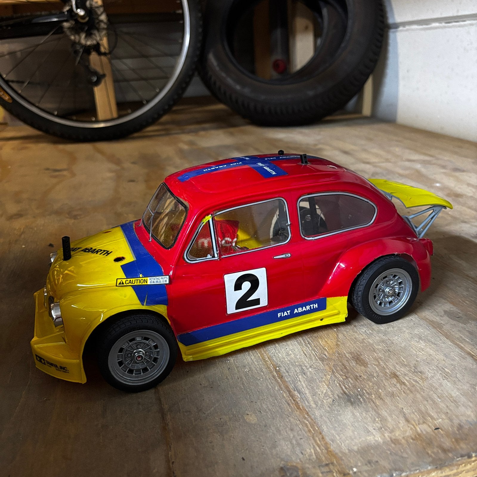 Tamiya Fiat Abarth 1000TCR RC auto 1:10 - zonder zender, Ophalen of Verzenden, Zo goed als nieuw, Auto onroad