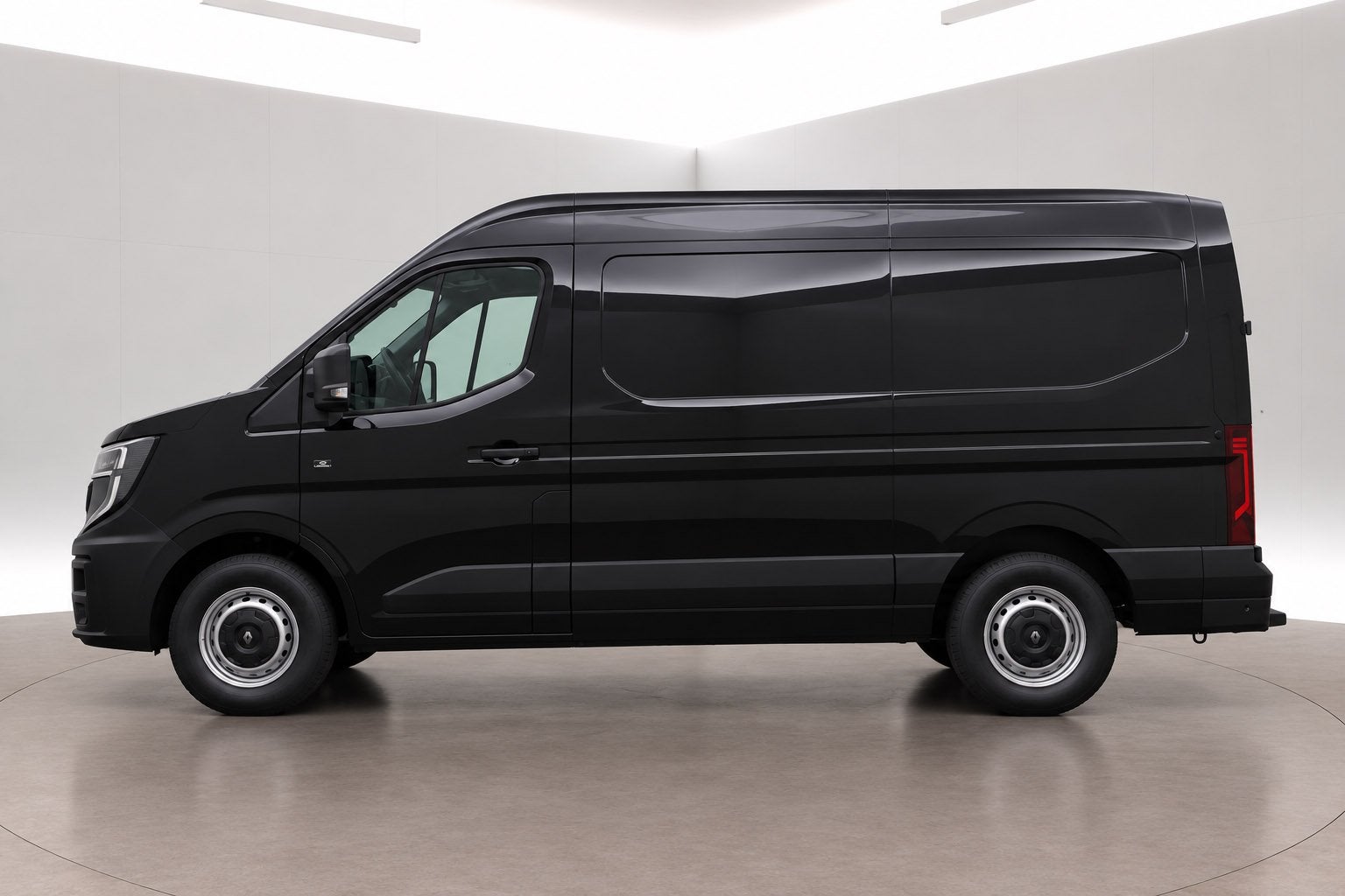 Renault Master E-Tech 87 kWh Long Range L2H2 | NIEUW | Clima, Auto's, Automaat, Parkeersensor, Gebruikt, 143 pk