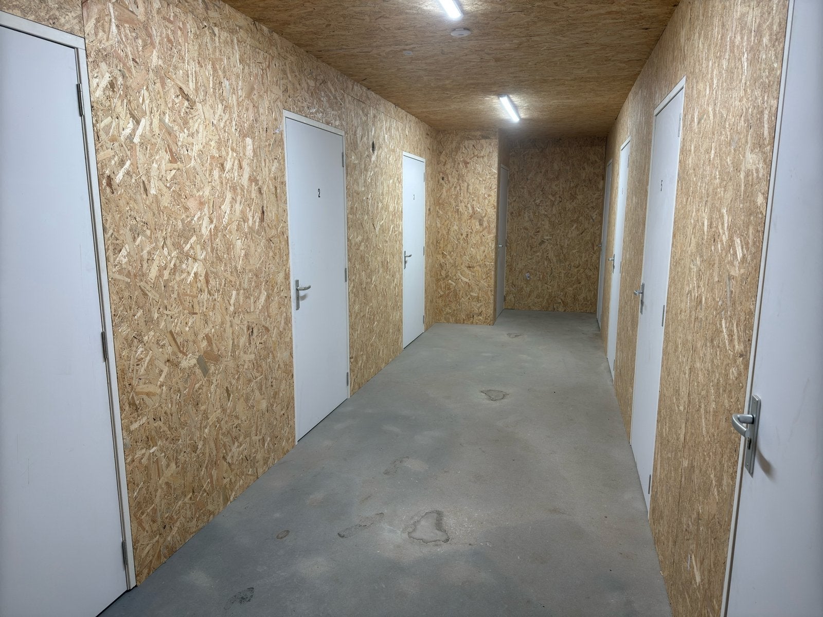 Opslagruimte per direct te huur 18M3, Opslag