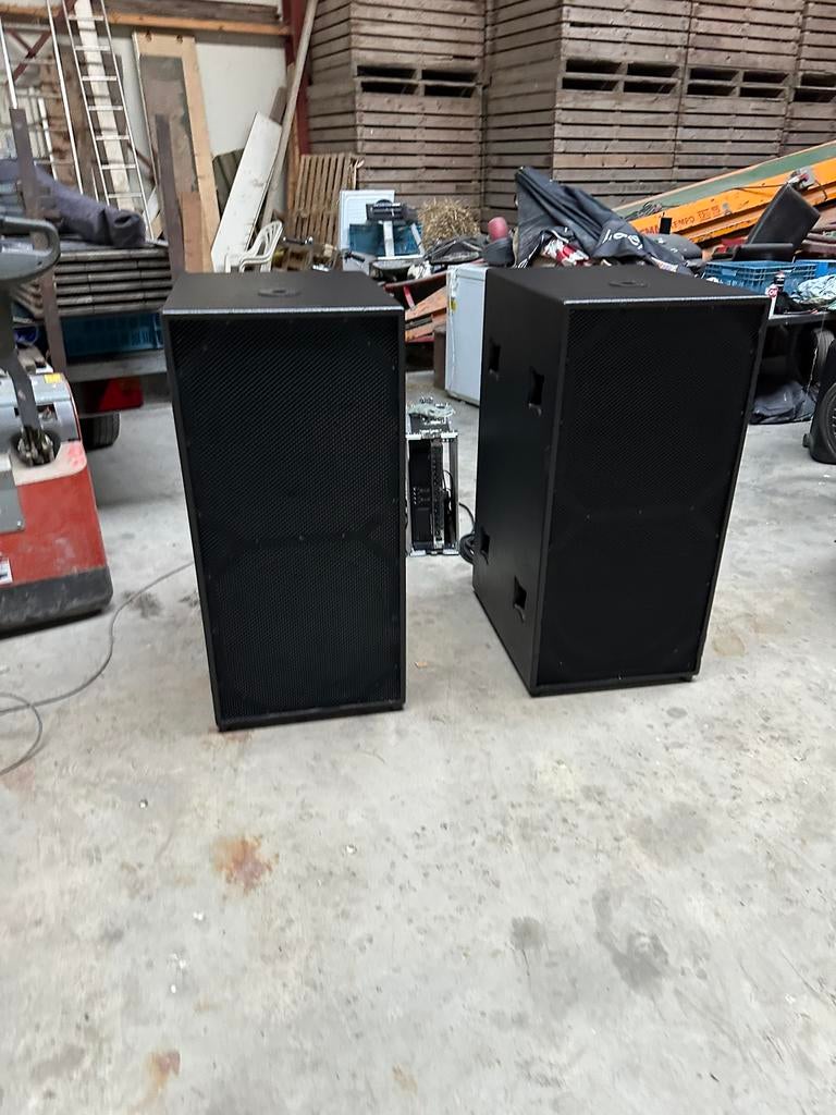 Jbl 2241 h subs, Ophalen of Verzenden, Zo goed als nieuw