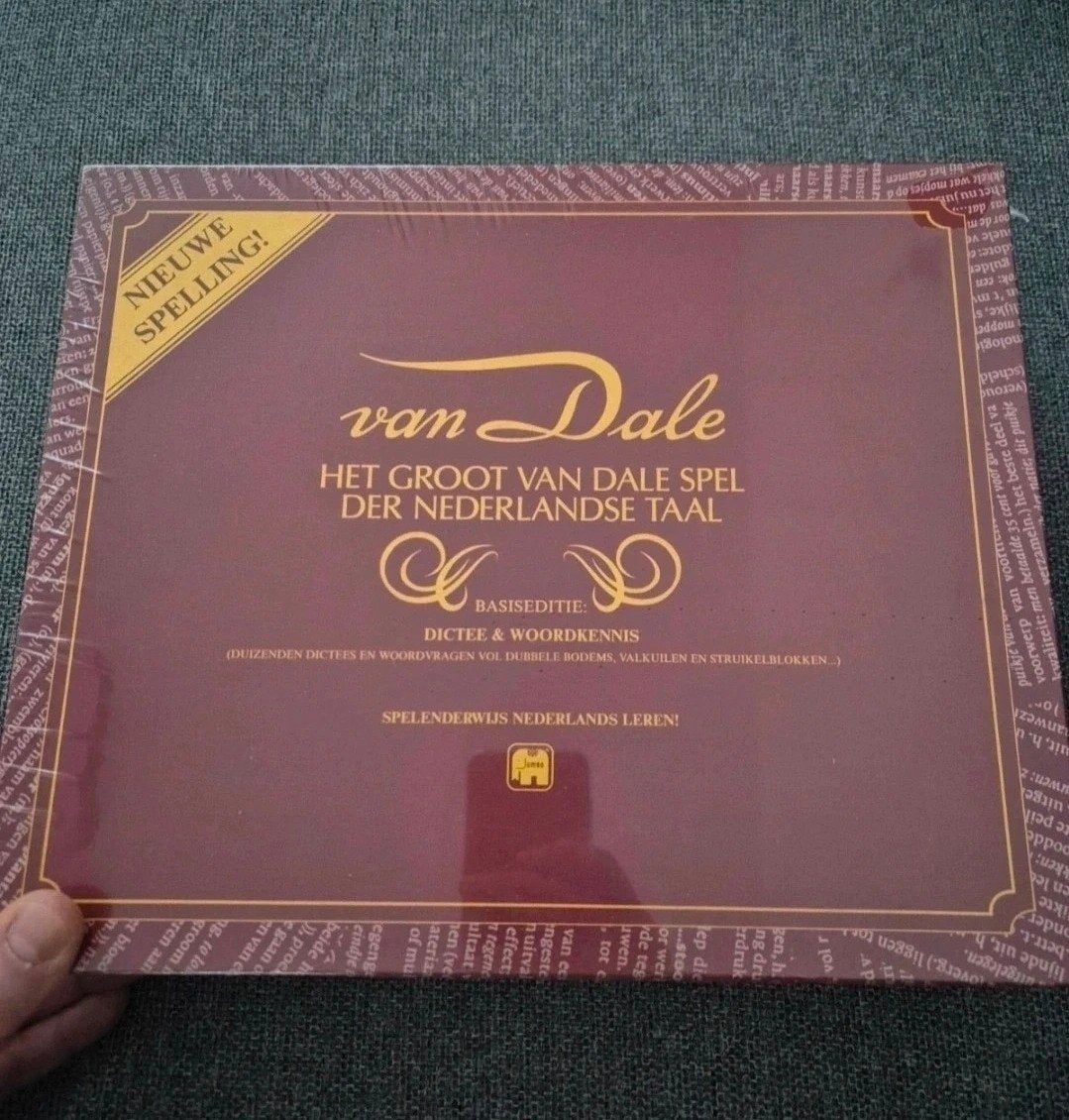 Van dale het groot van dale spel der nederlandse taal, Hobby en Vrije tijd, Ophalen of Verzenden, Zo goed als nieuw