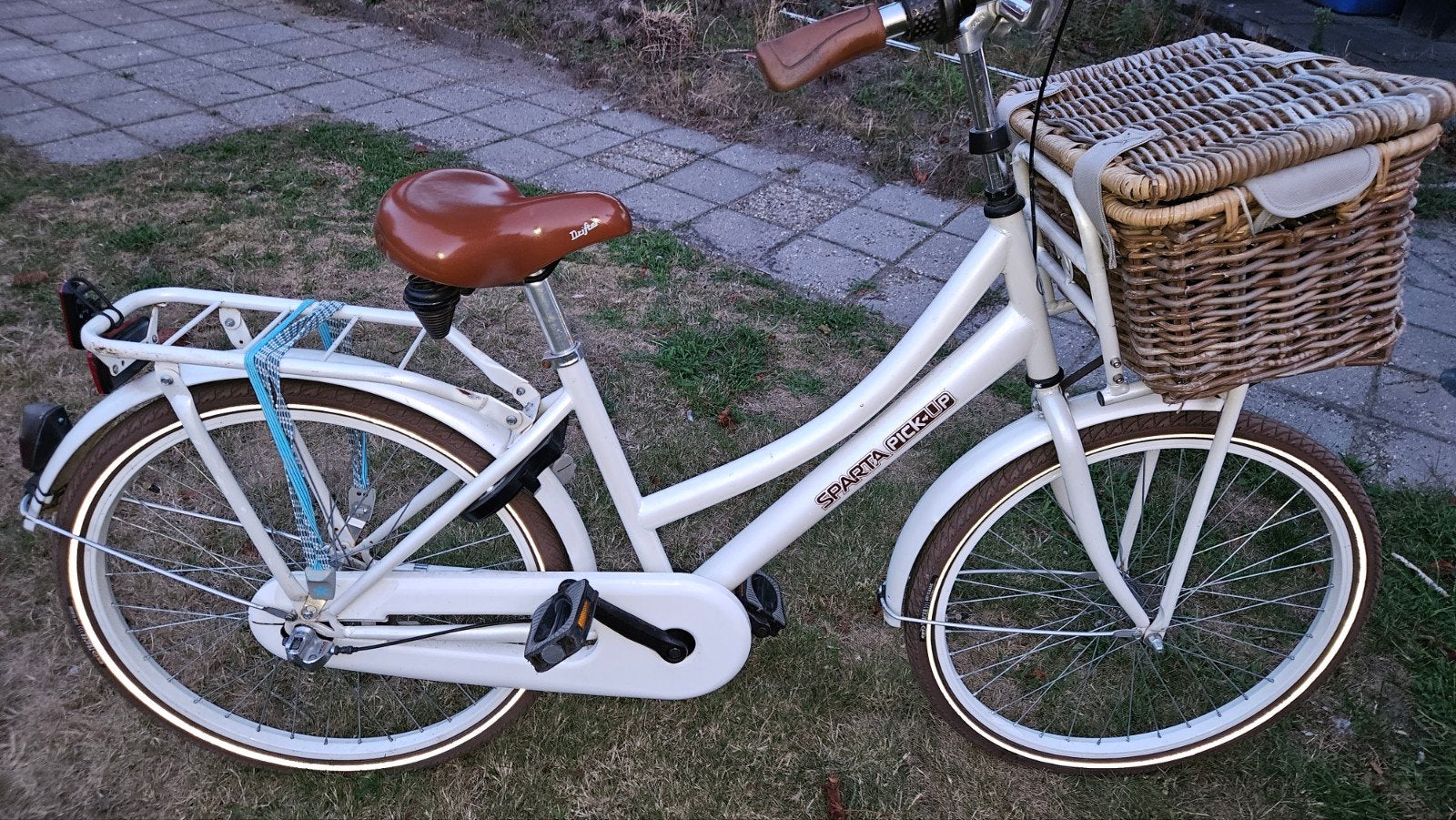 Sparta Pickup 24 inch meisjesfiets parelmoer wit, Ophalen, Gebruikt, Sparta pickup, Terugtraprem