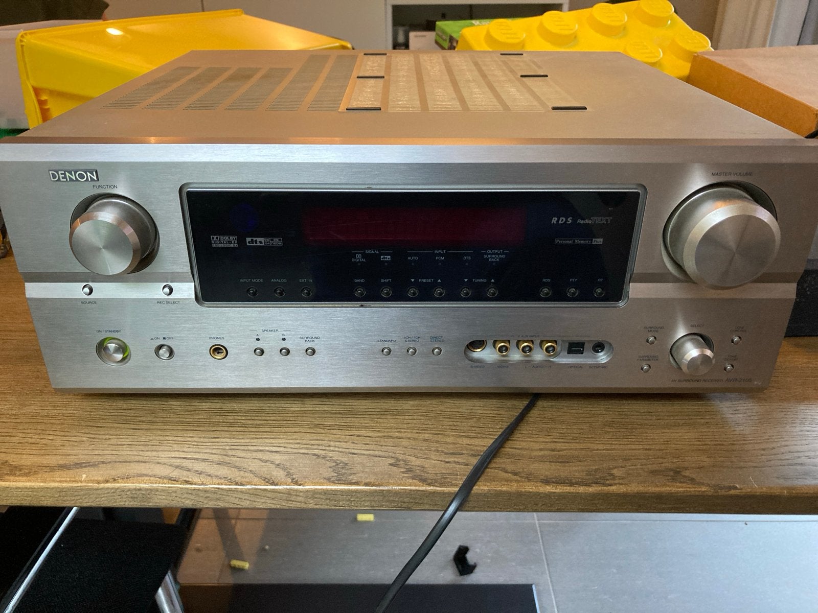 Denon AVR-2105 AV Surround Receiver afstandsbediening defect, Ophalen, Denon, 120 watt of meer, Gebruikt