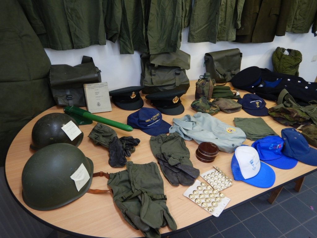 militaria leger helm webbing kleding, Ophalen, Overige soorten, Nederland, Helm of Baret