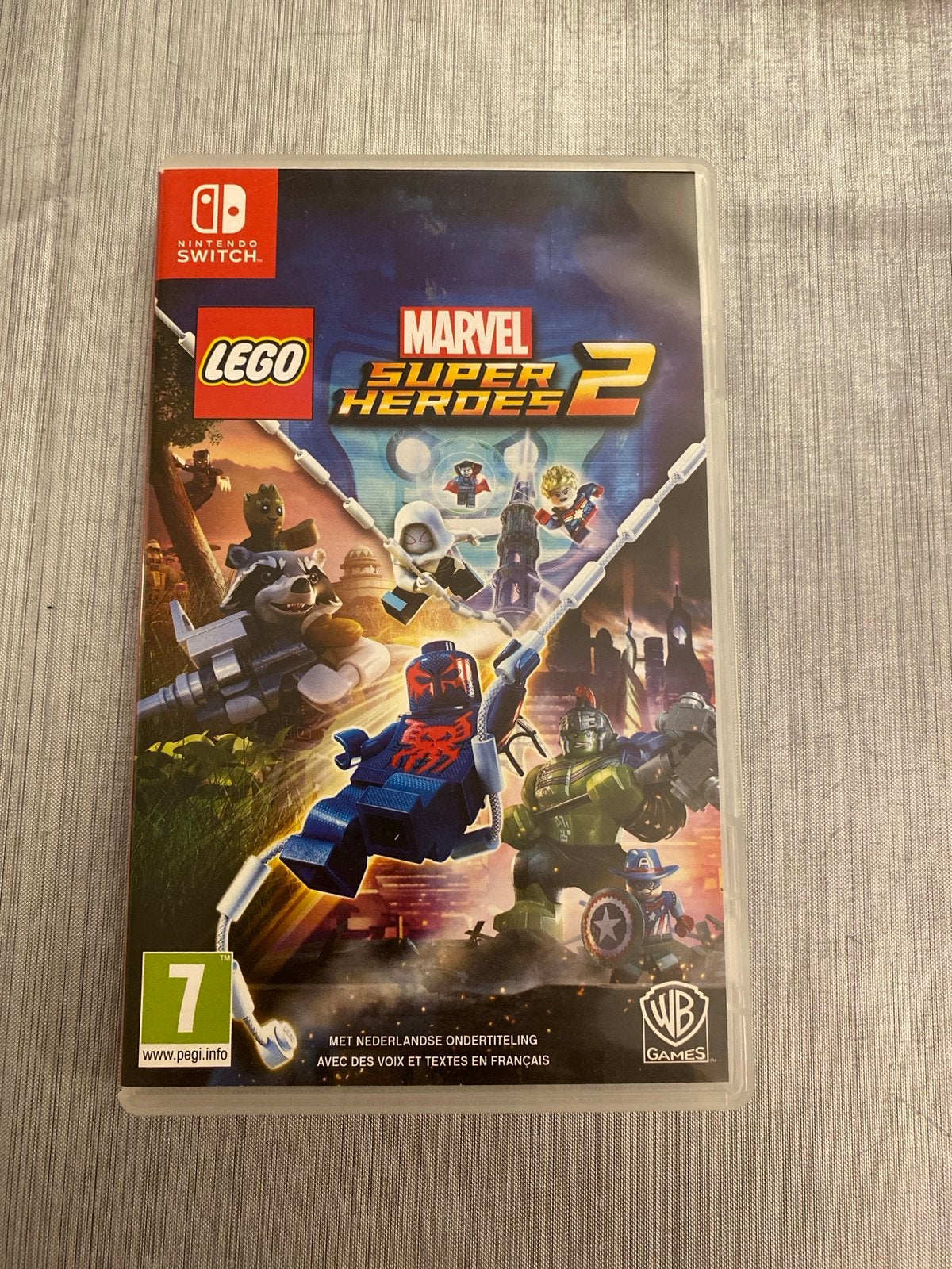 Lego Marvel Super Heroes 2 Nintendo Switch, Spelcomputers en Games, Avontuur en Actie, Gebruikt, 2 spelers, Eén computer