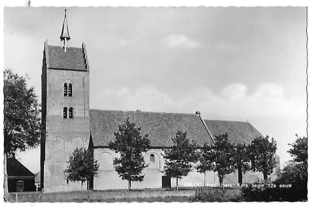 Anloo ned herv kerk oude ongelopen ansichtkaart ( a2177, Ophalen of Verzenden, 1960 tot 1980, Gelopen