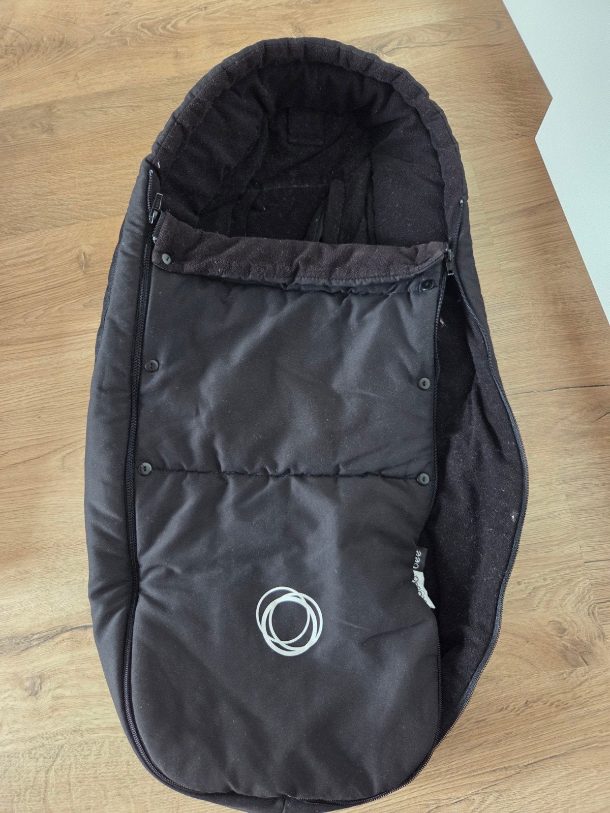 Bugaboo Voetenzak Zwart – Let op: rits defect!, Ophalen, Gebruikt, Voetenzak