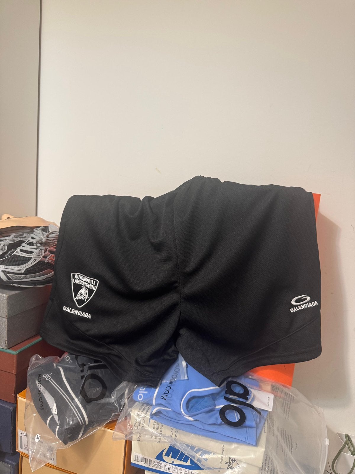Balenciaga x Automobili Lamborghini baggy shorts zwart, Ophalen of Verzenden, Nieuw, Zwart